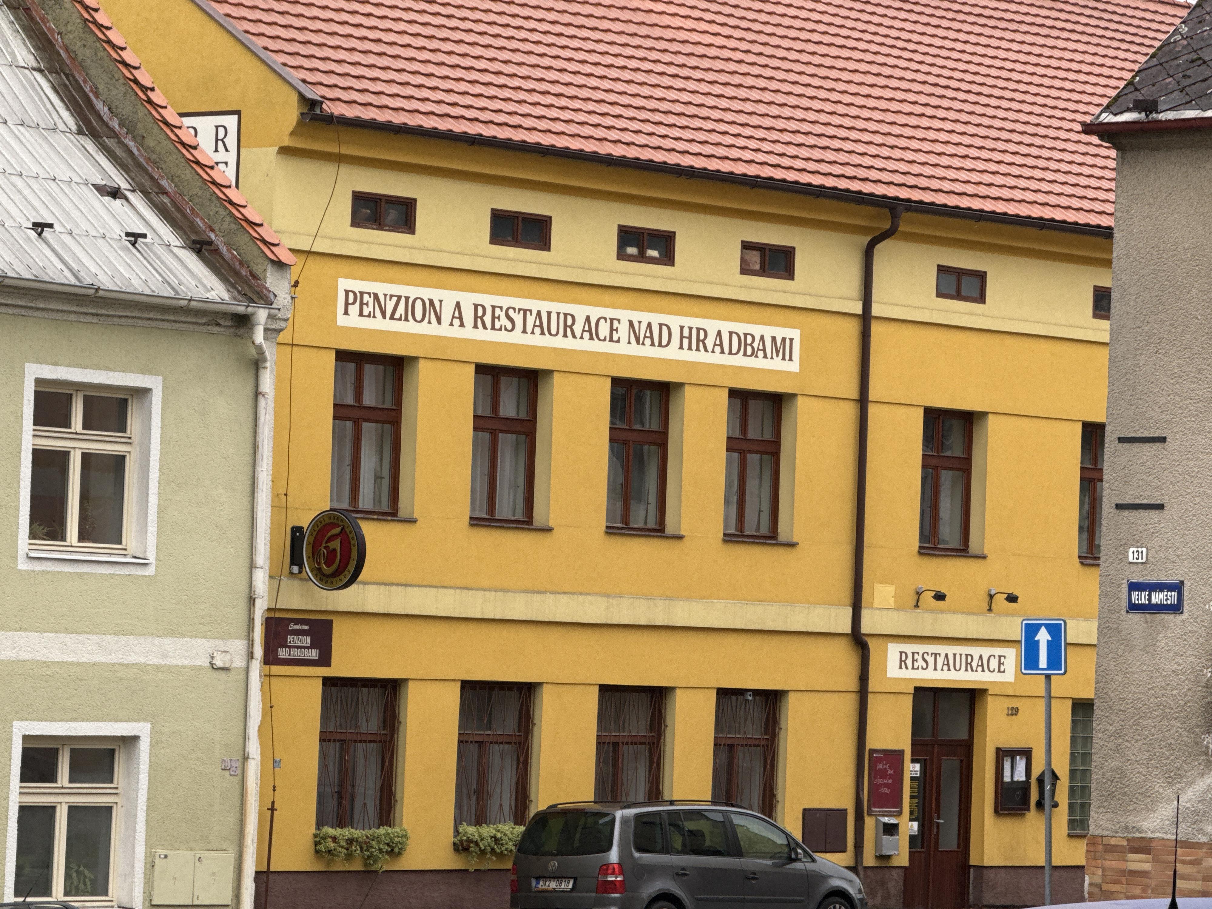 Restaurace Nad Hradbami foto 4