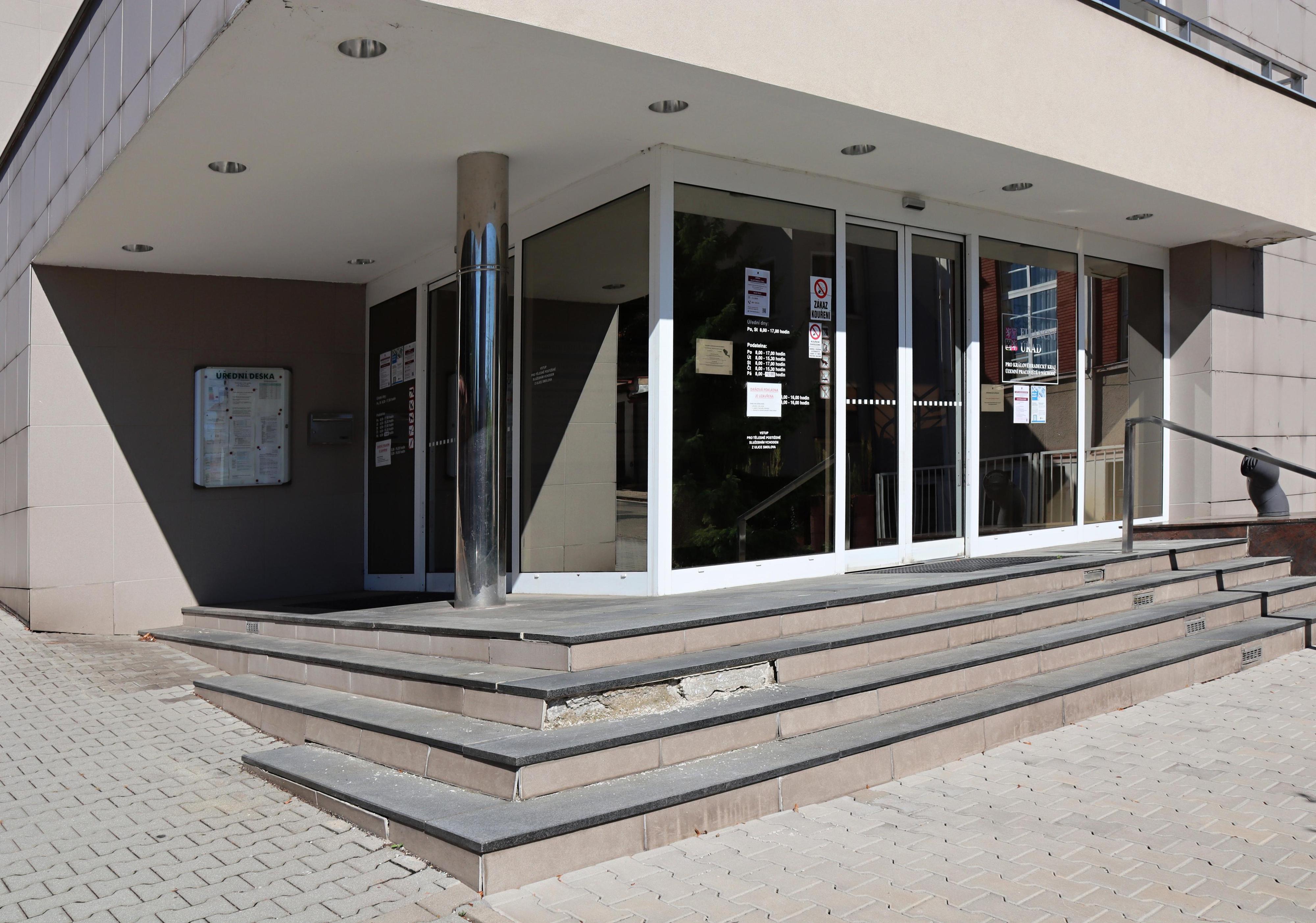 Finanční úřad pro Královéhradecký kraj - Územní pracoviště v Náchodě foto 4