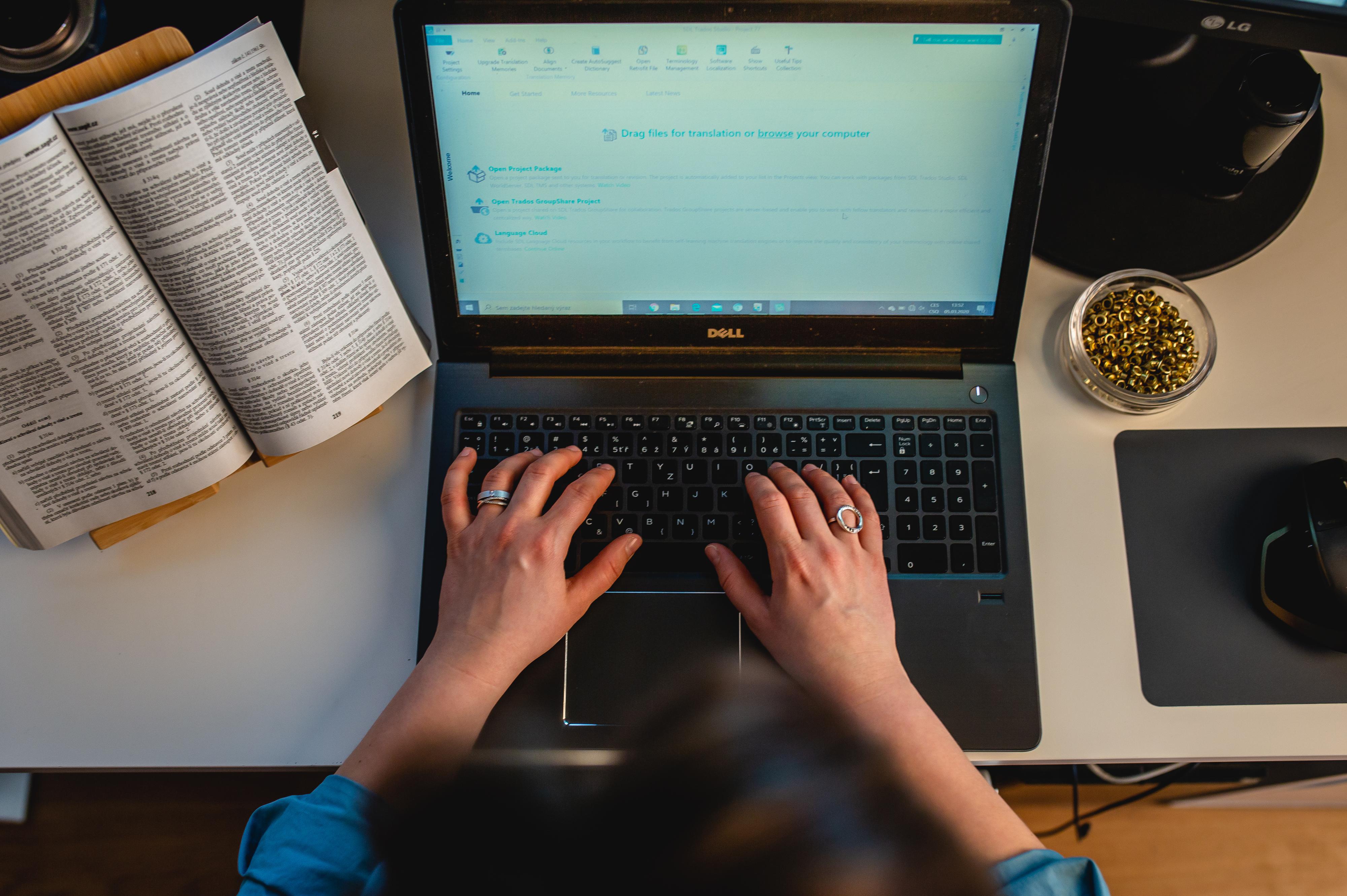 Mgr. Ina Maertens, soudní tlumočník anglického a ruského jazyka