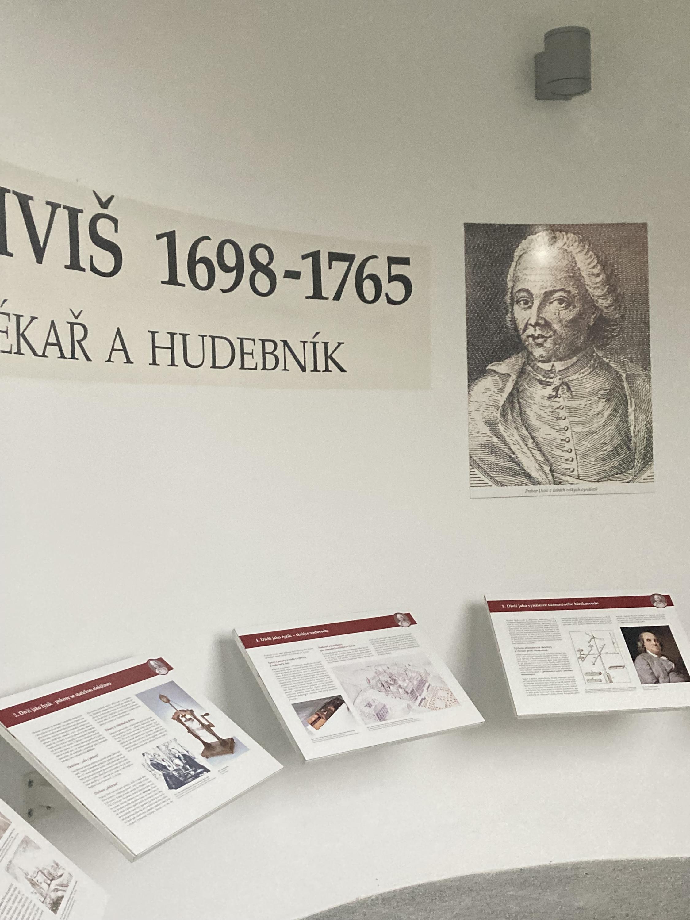 Jihomoravské muzeum ve Znojmě - Památník Prokopa Diviše foto 2