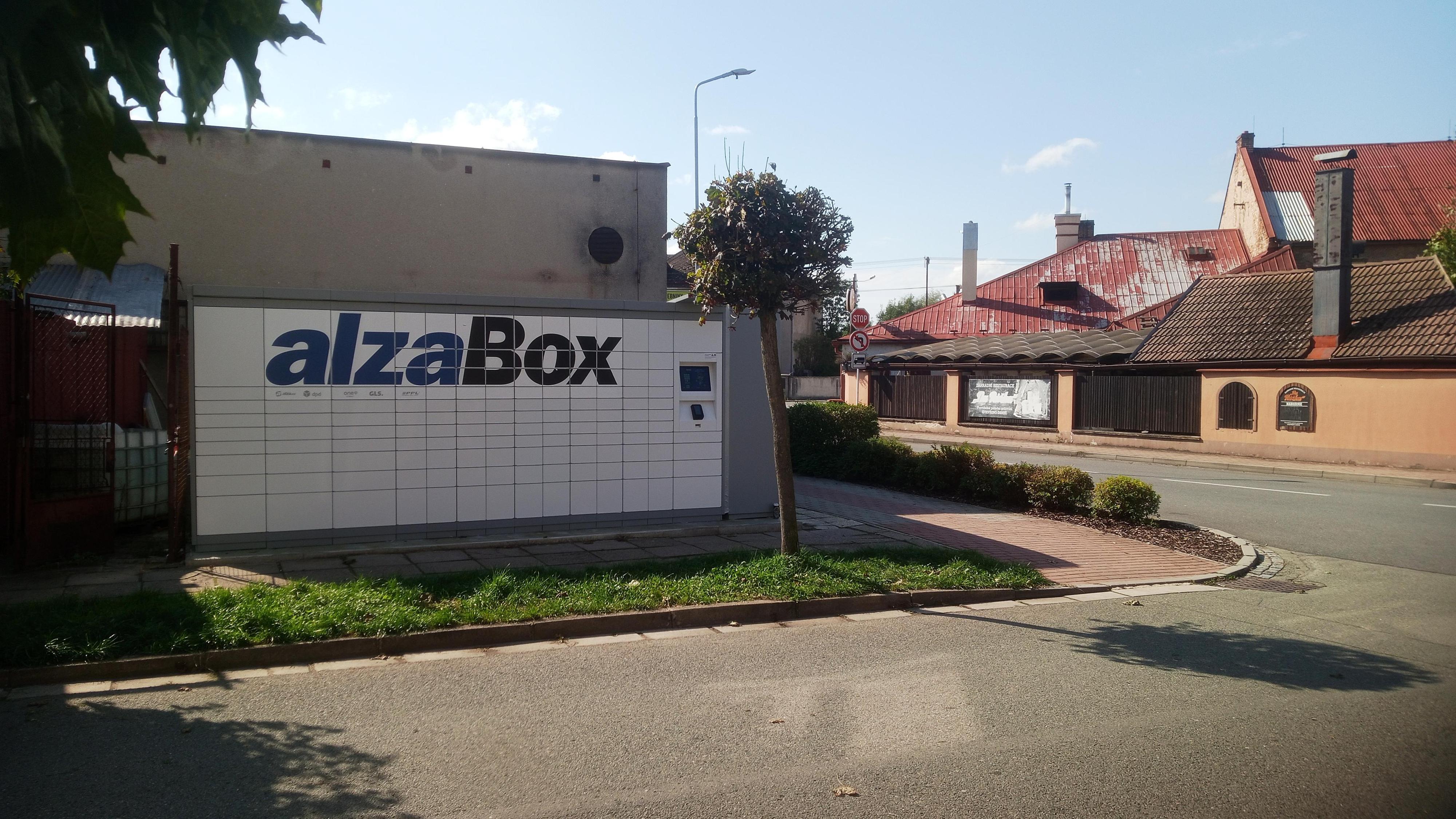AlzaBox