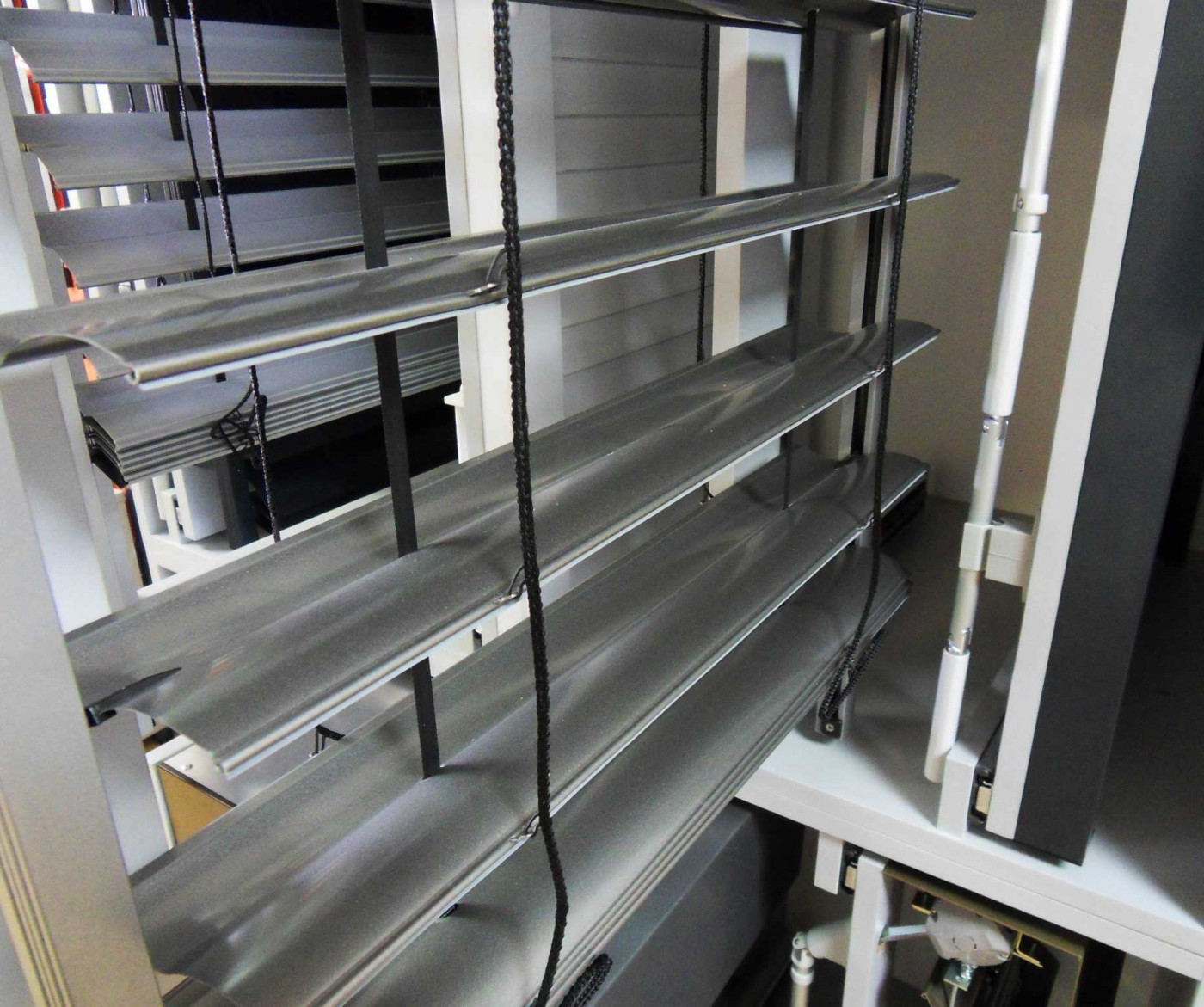 SAMEZALUZIE.CZ - žaluzie, rolety, markýzy foto 2