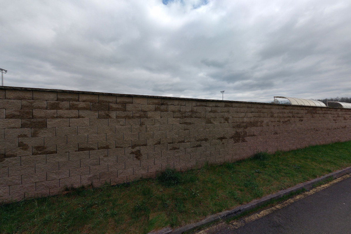 Sportovní areál - Střední škola technická