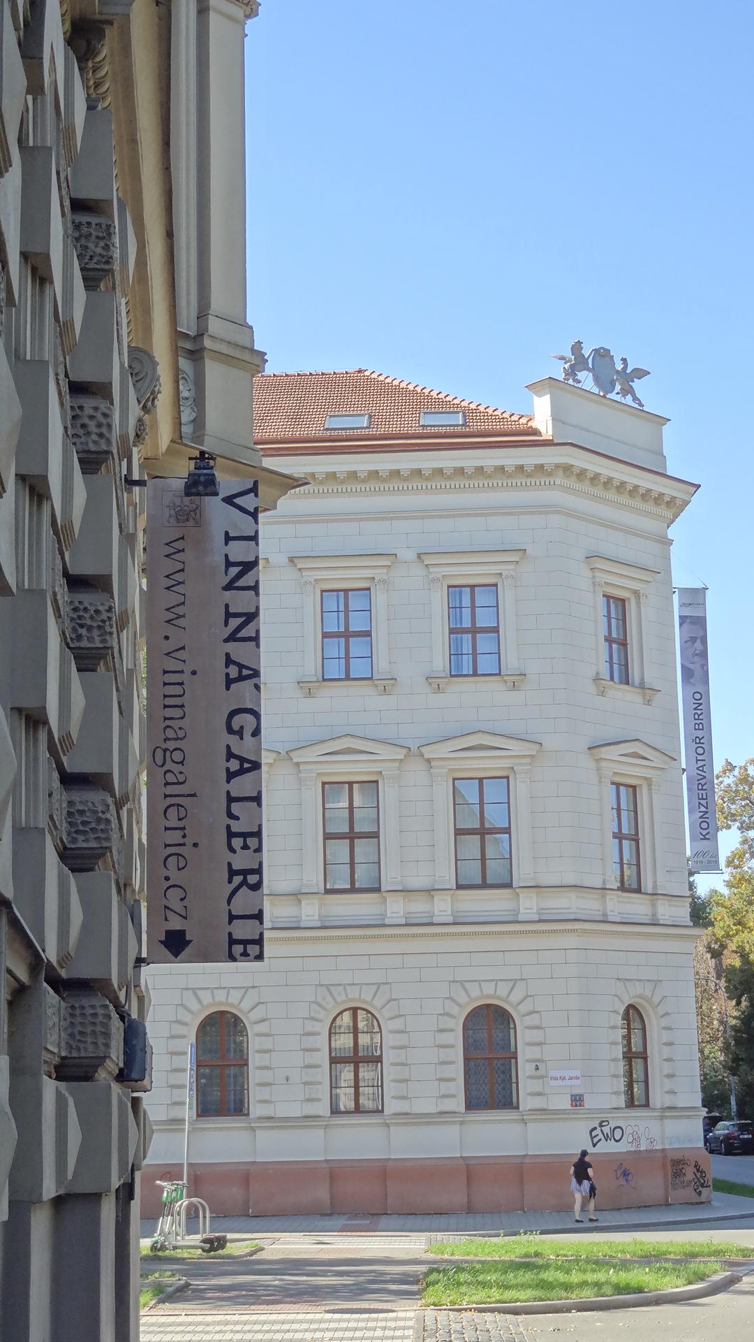Vinná galerie foto 2