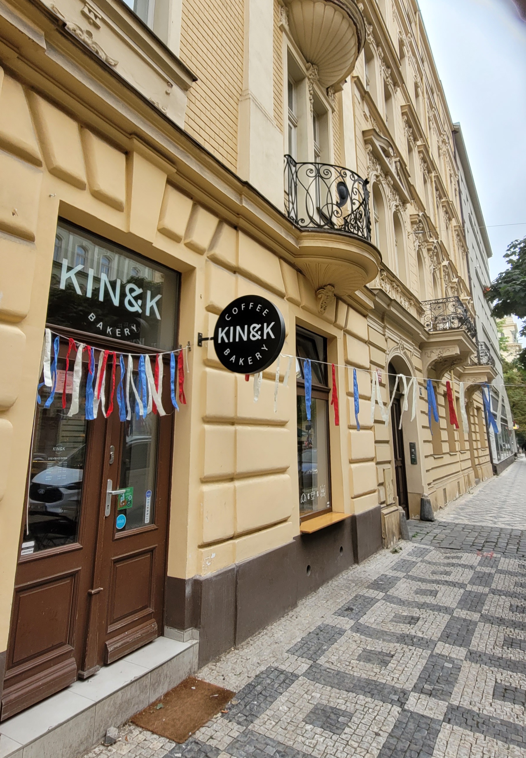 Kin & K Bakery foto 1