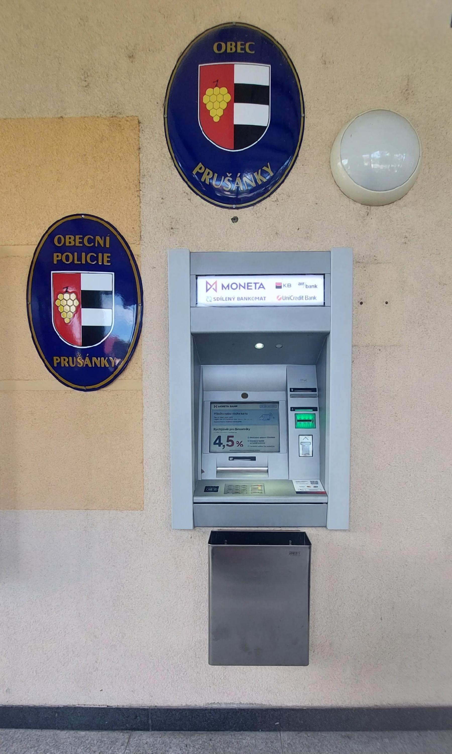 Bankomat MONETA Money Bank foto 1