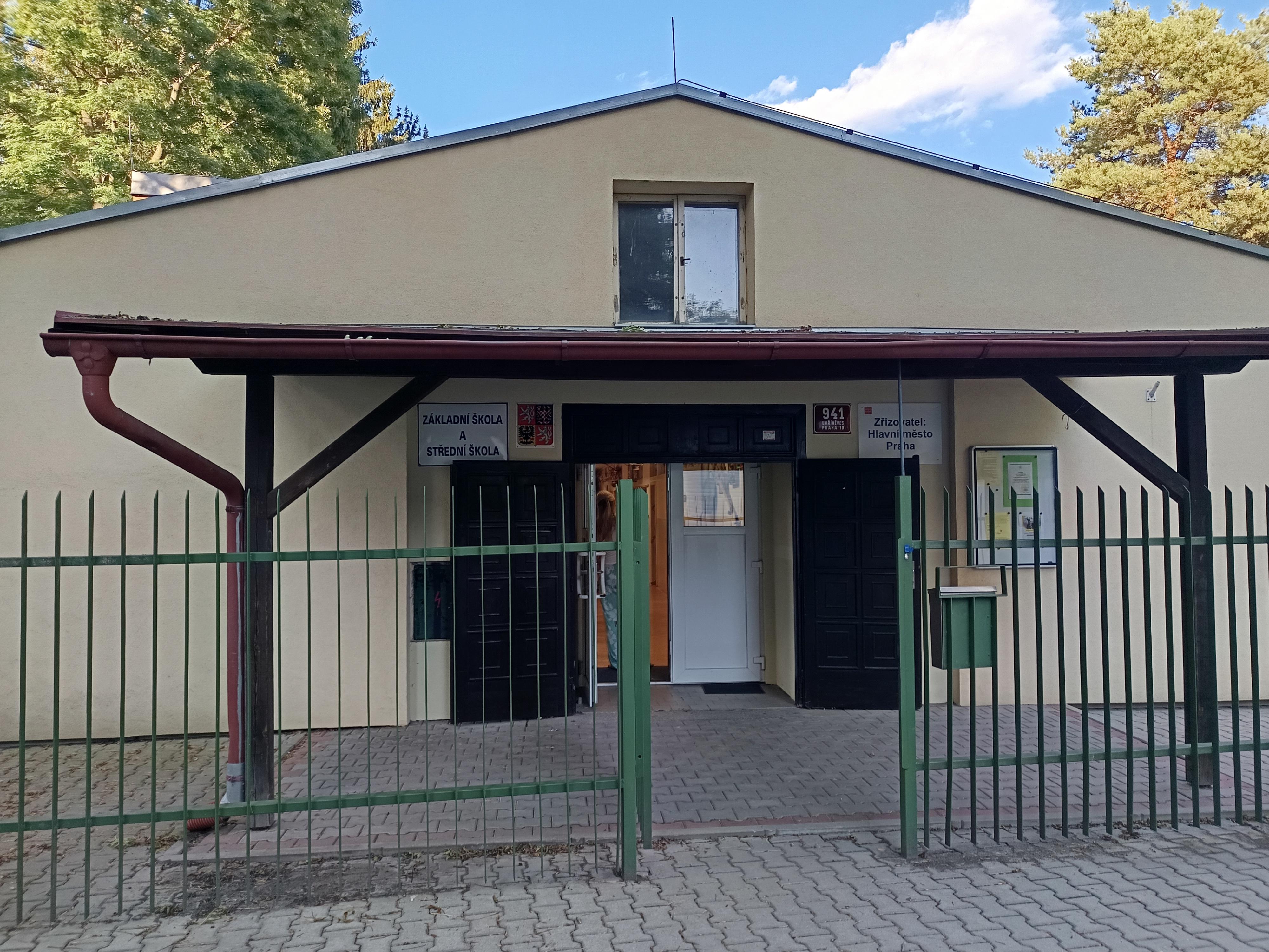 SŠ Praha 10, Vachkova 941