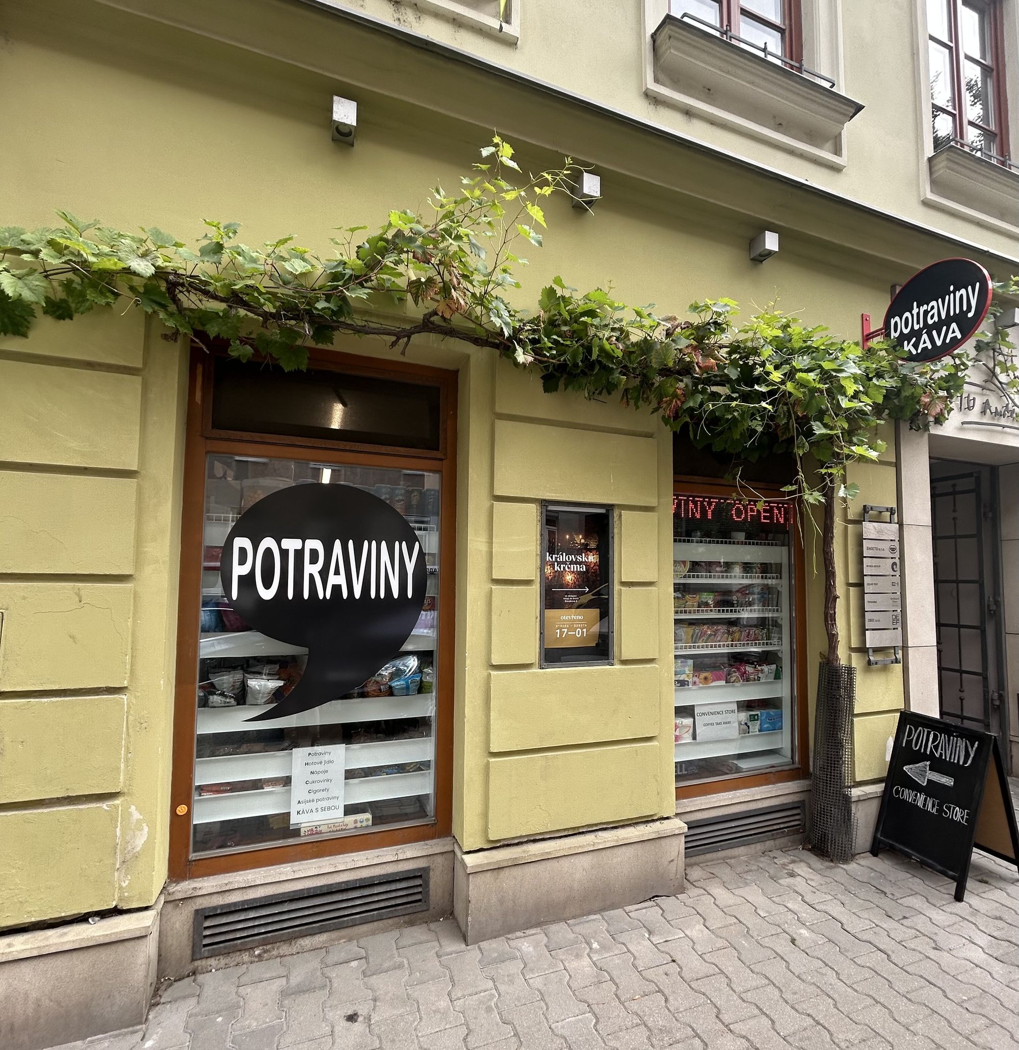 Potraviny Slovákova foto 4