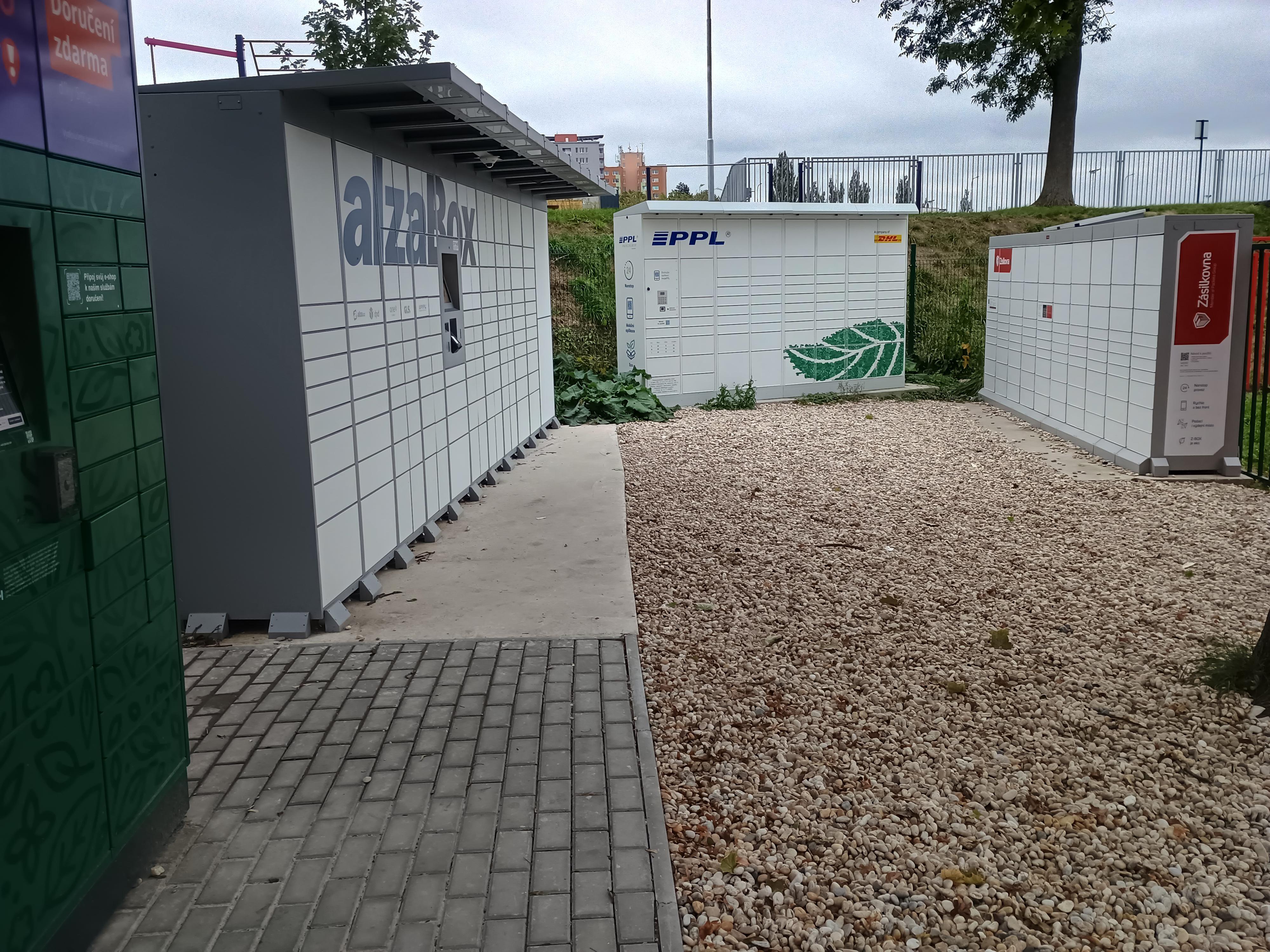AlzaBox foto 2