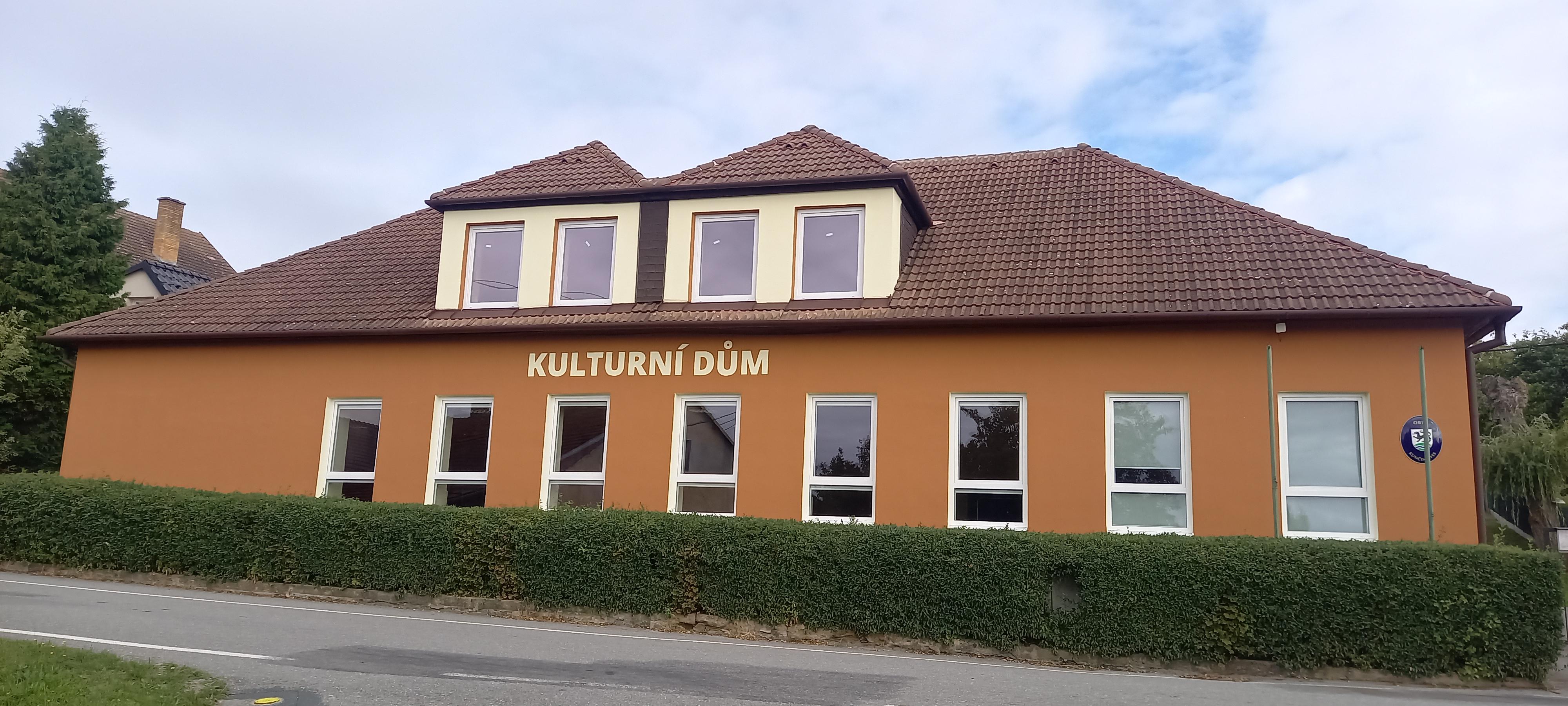 Kunčina Ves - obecní úřad foto 3