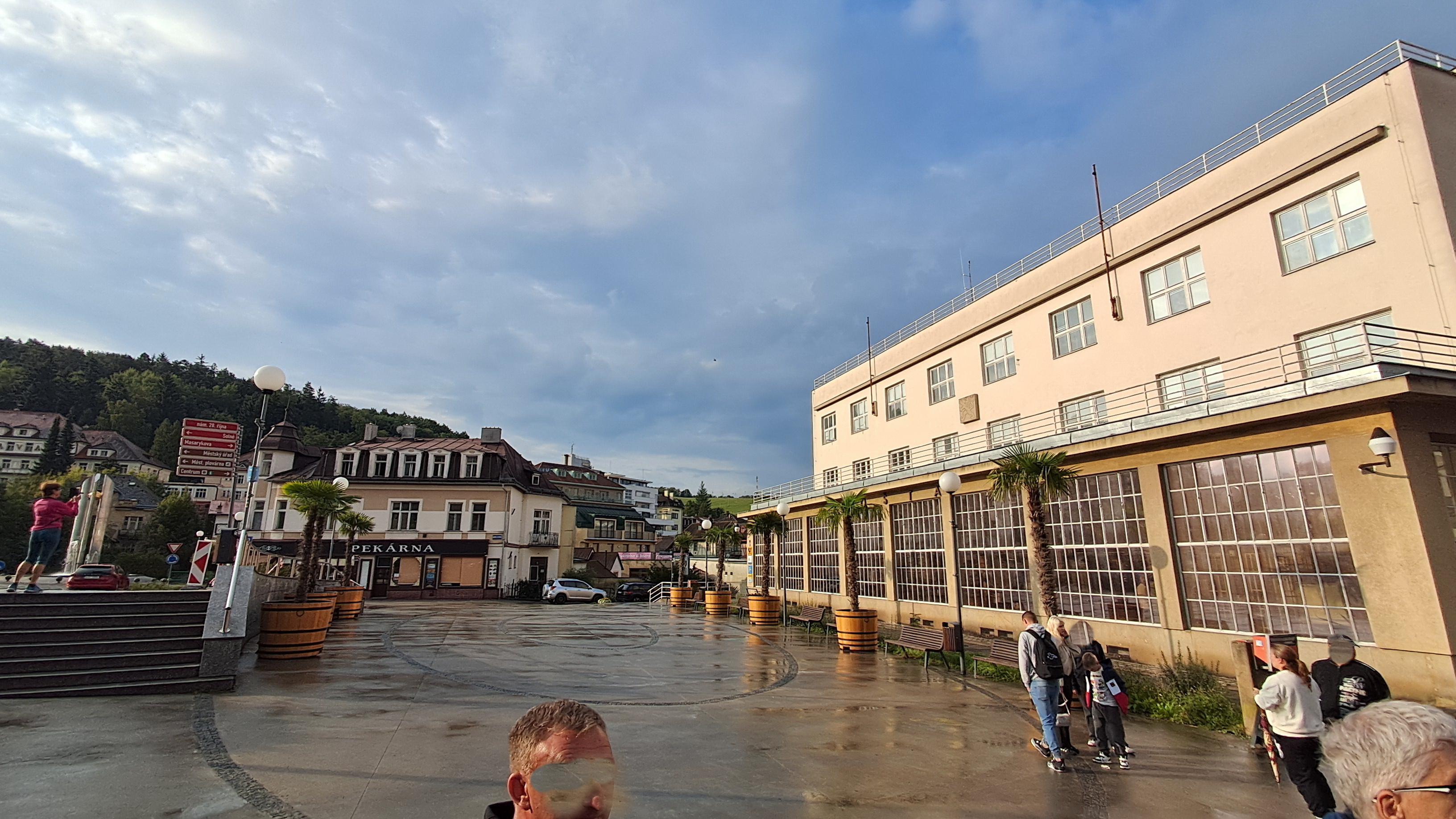 Pošta Luhačovice foto 2