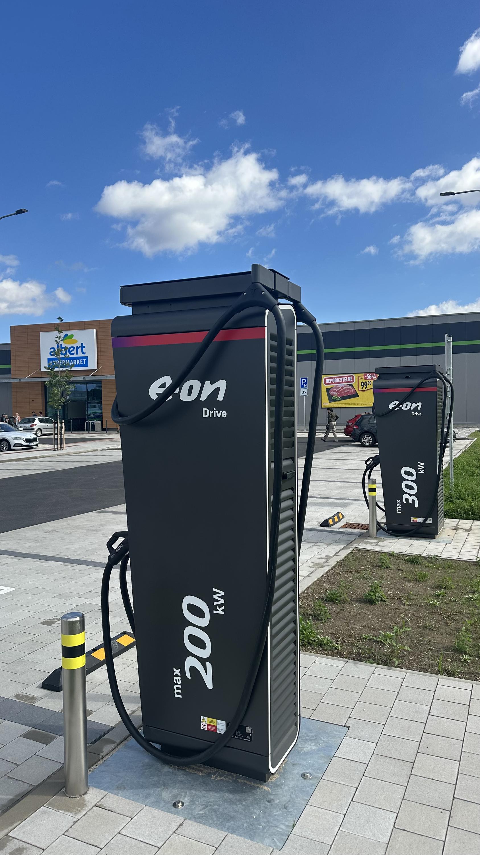 Retail Strakonice - obchodní zóna Strakonice foto 3