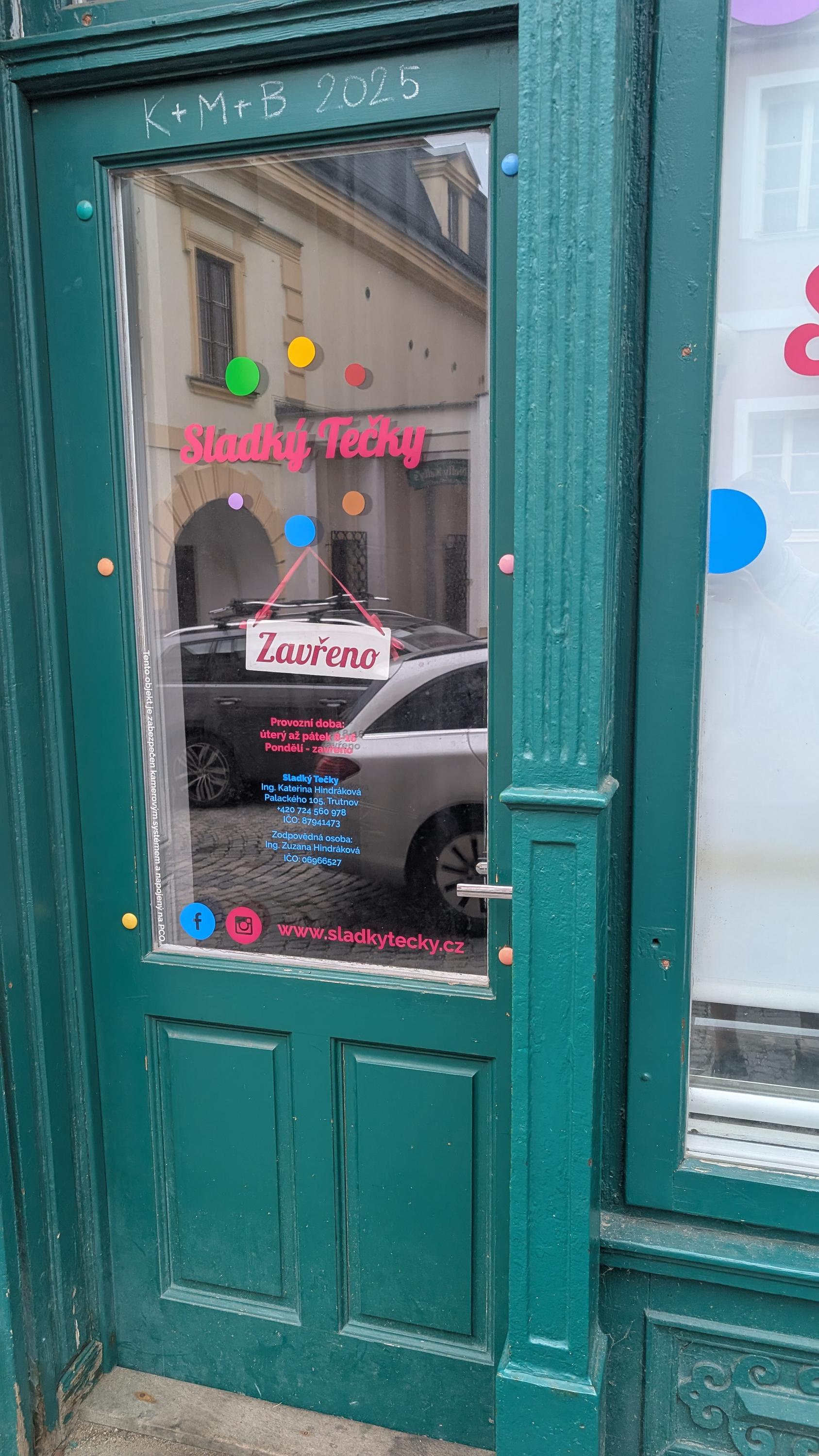 Sladký tečky foto 2