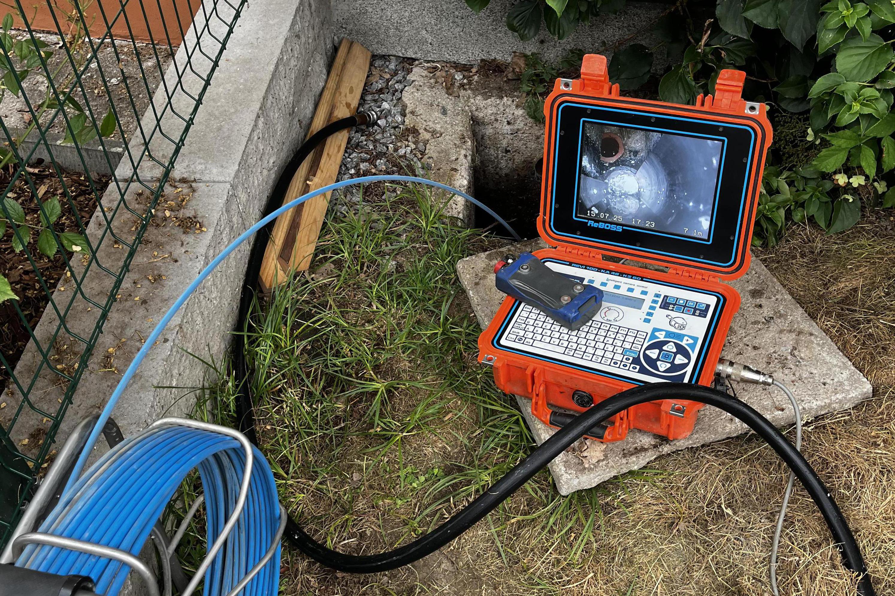 Čištění potrubí - ucpaný dřez, vana, WC? Přijedeme