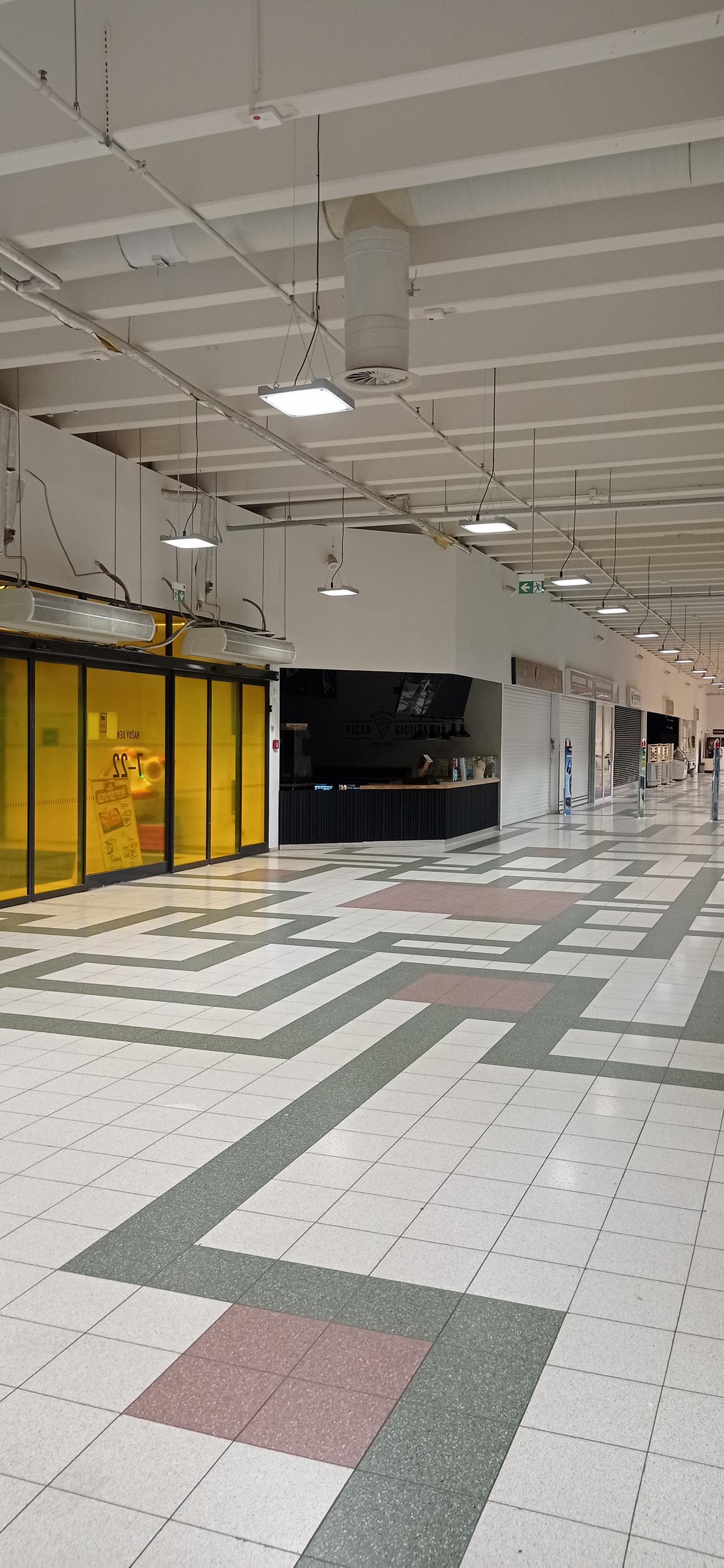 Albert Hypermarket foto 6