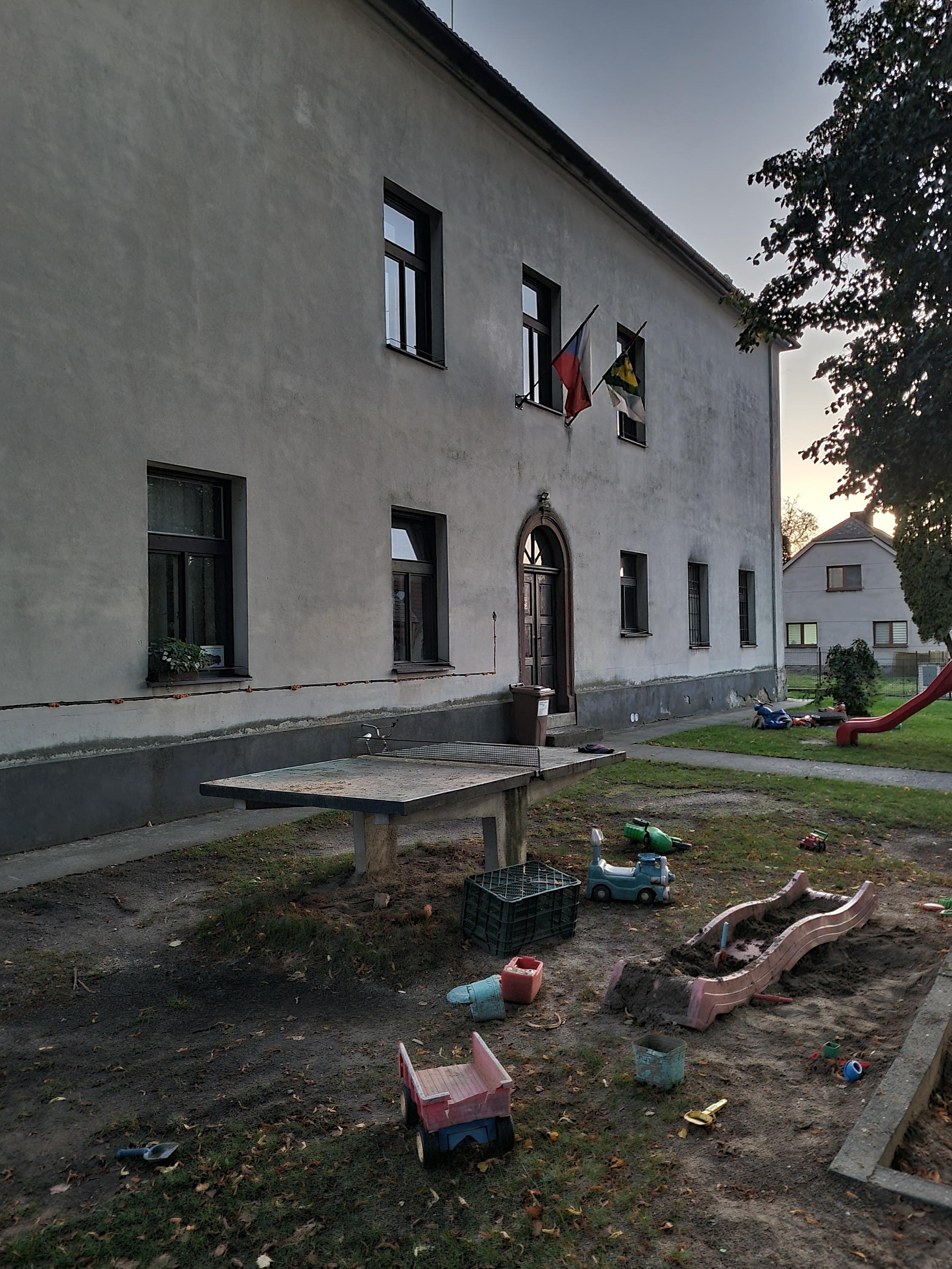 Obec Podveky foto 5