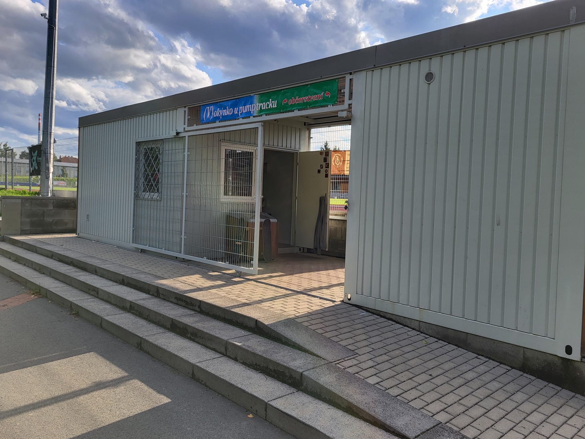 (V)okýnko U Pumptracku foto 6