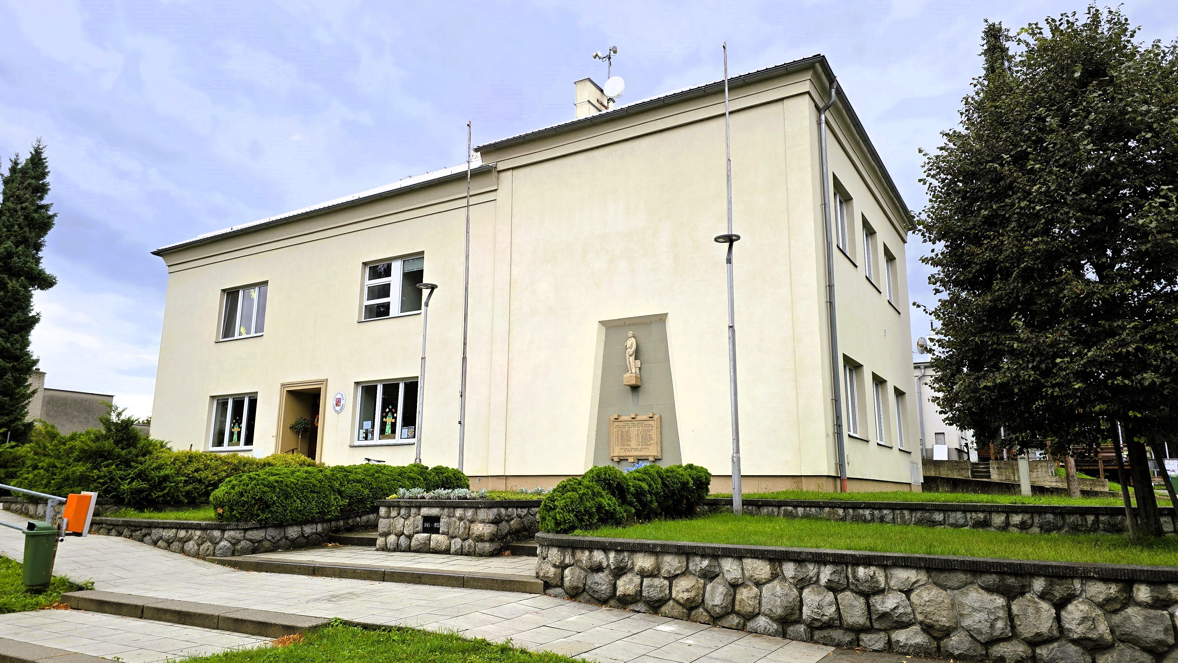 ZŠ Kožušany - Tážaly foto 4