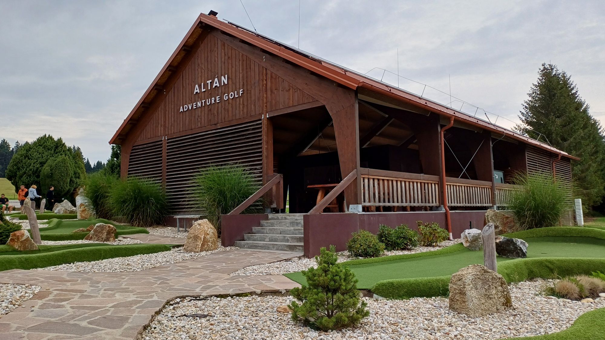 Adventure golf Olšina foto 1