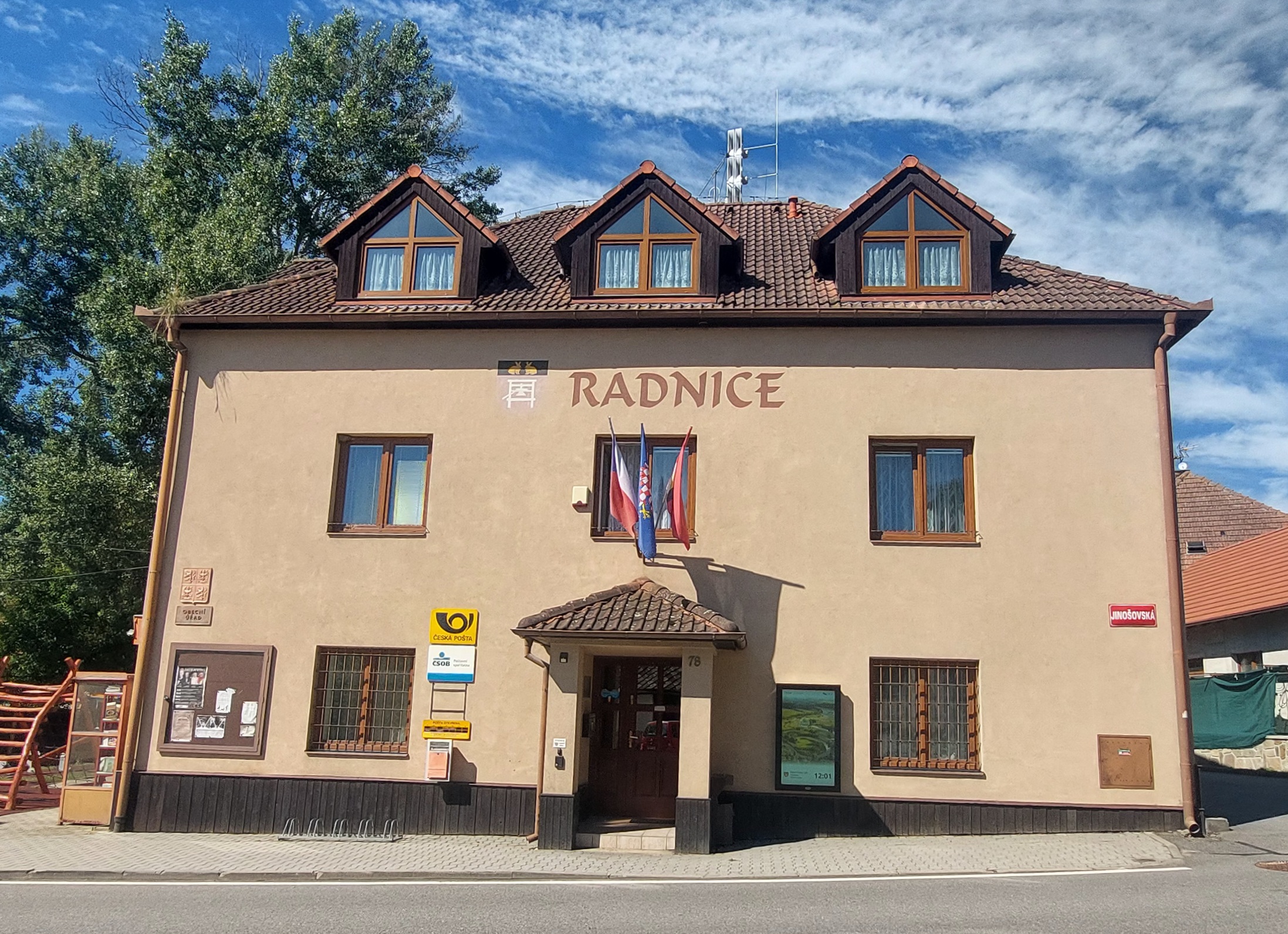 Kralice nad Oslavou - obecní úřad foto 5