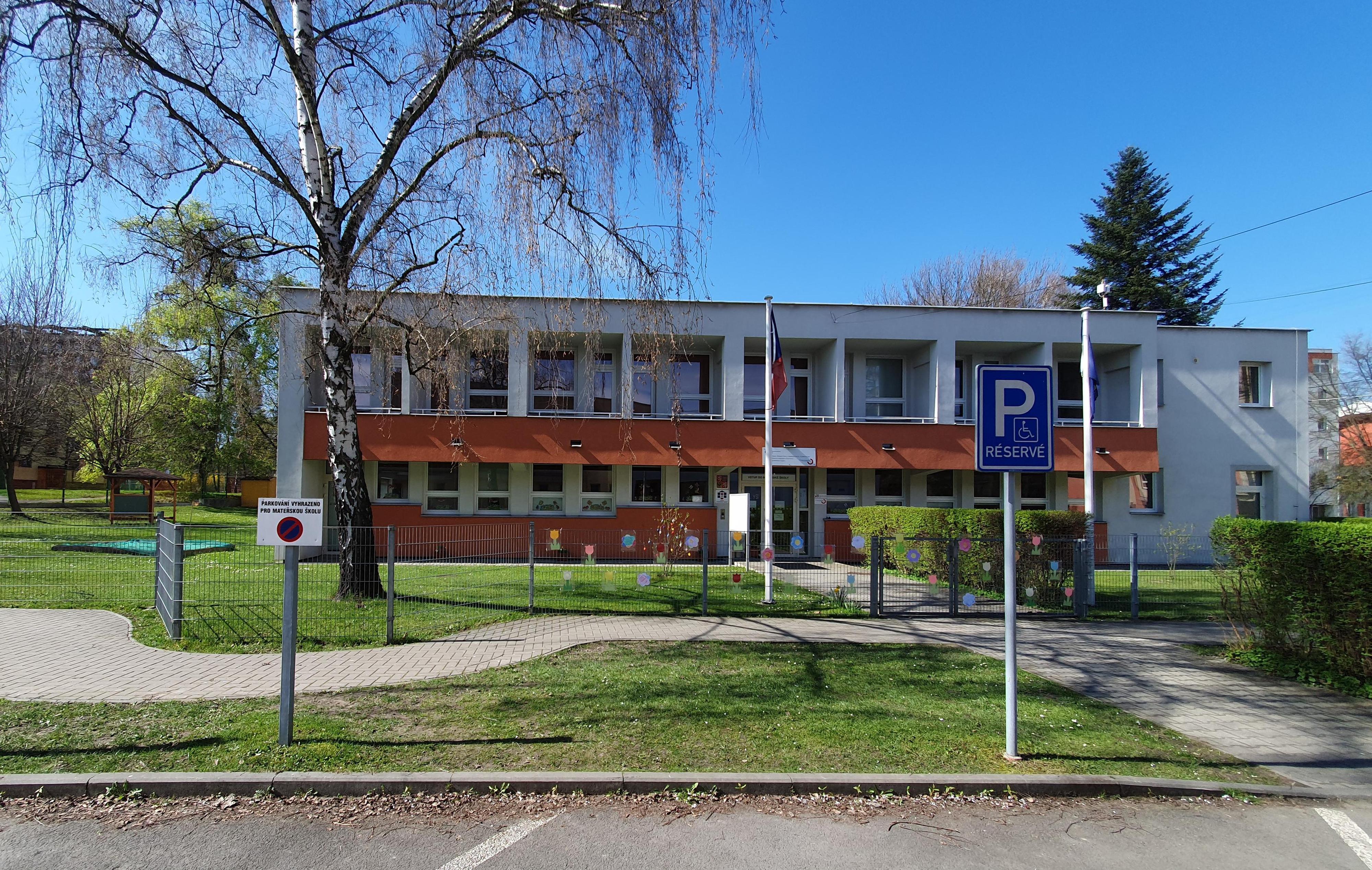 ZŠ Frýdek-Místek, Pionýrů