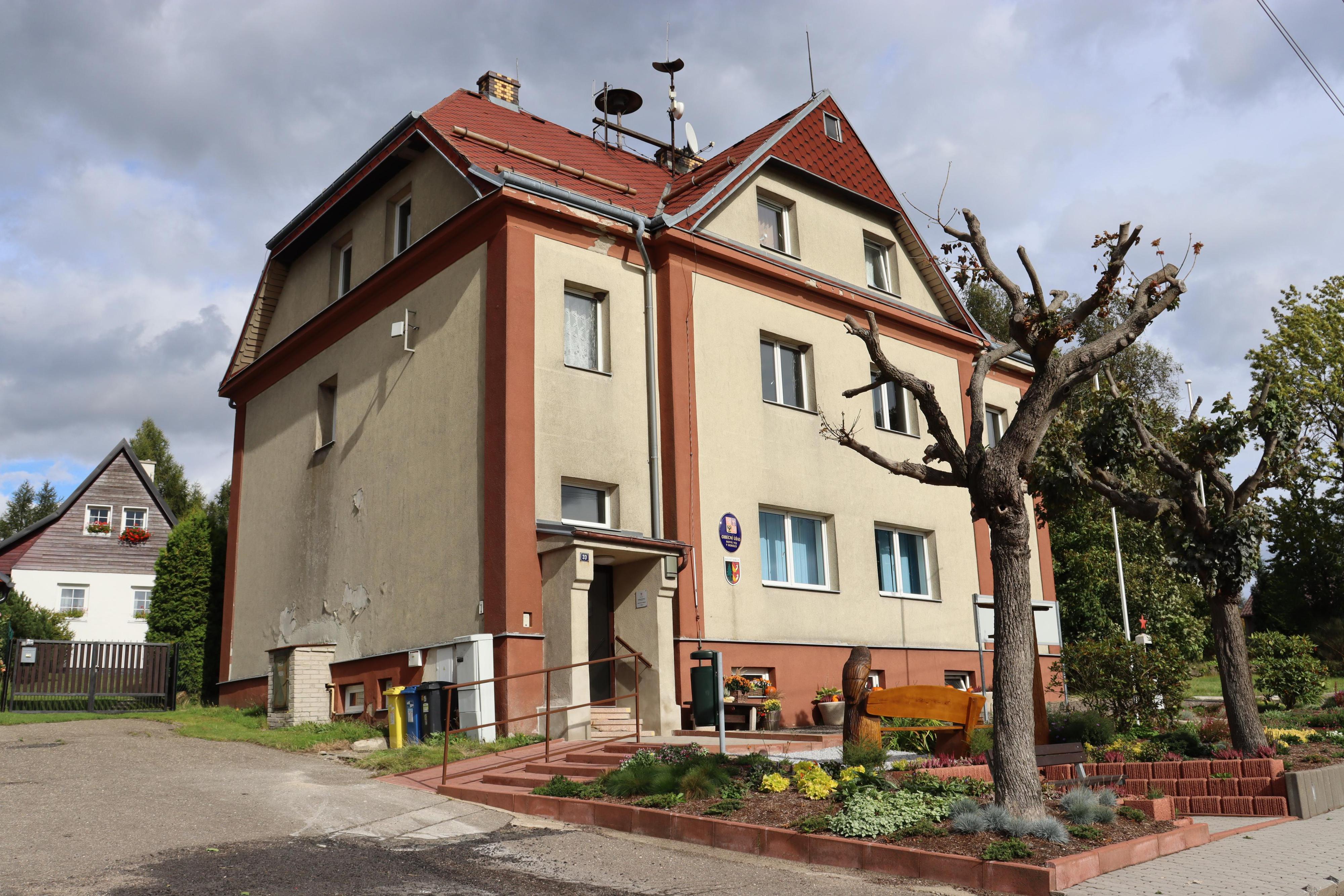 Nová Ves v Horách - obecní úřad foto 4