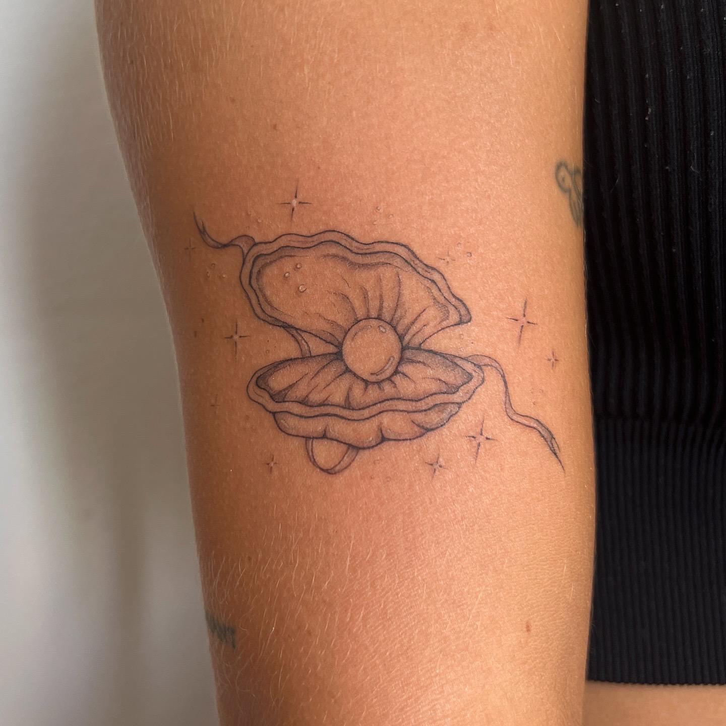 Peti Ink - tattoo studio foto 2