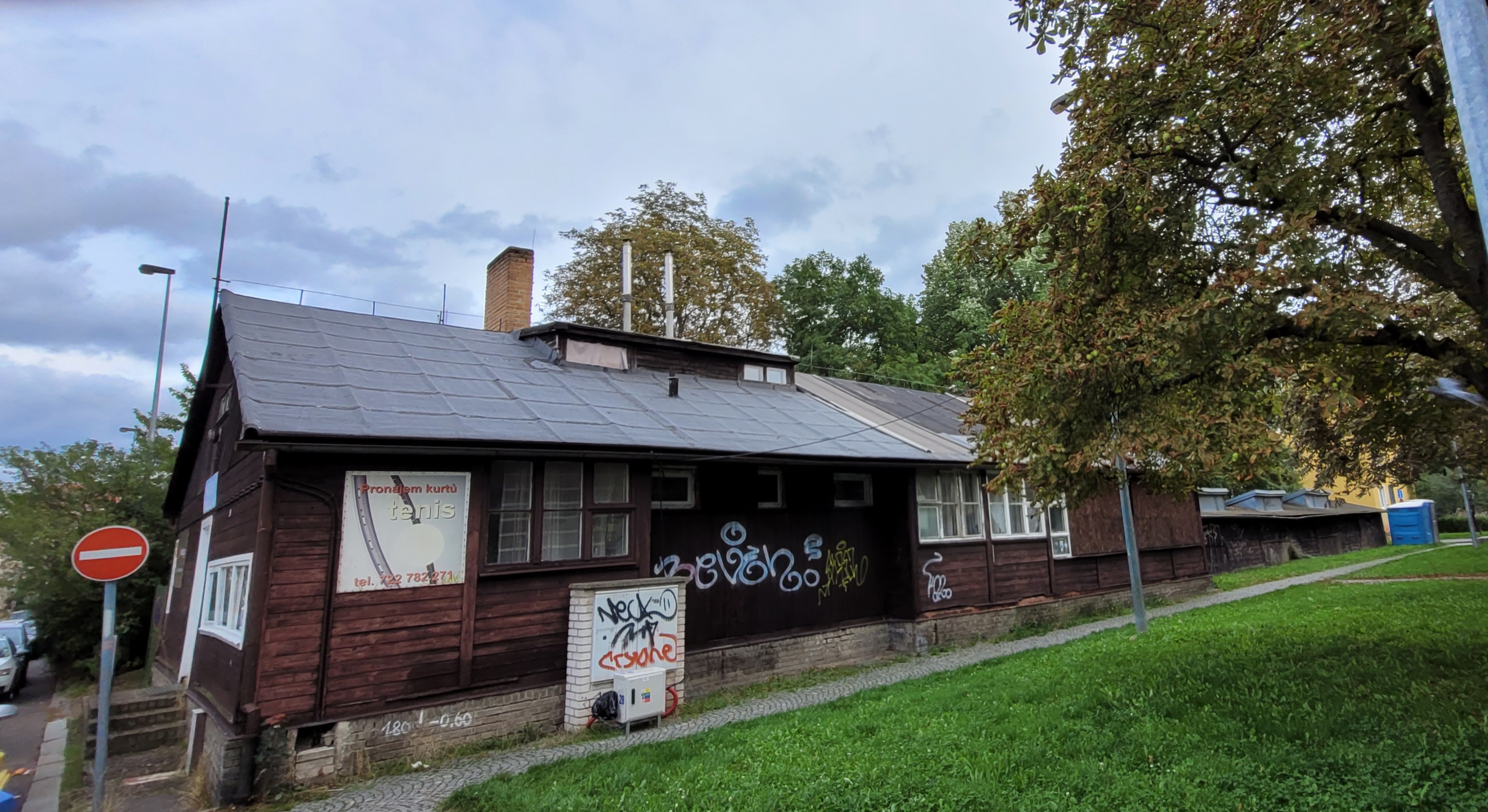 Tenisové kurty - TJ Astra Zahradní Město foto 3