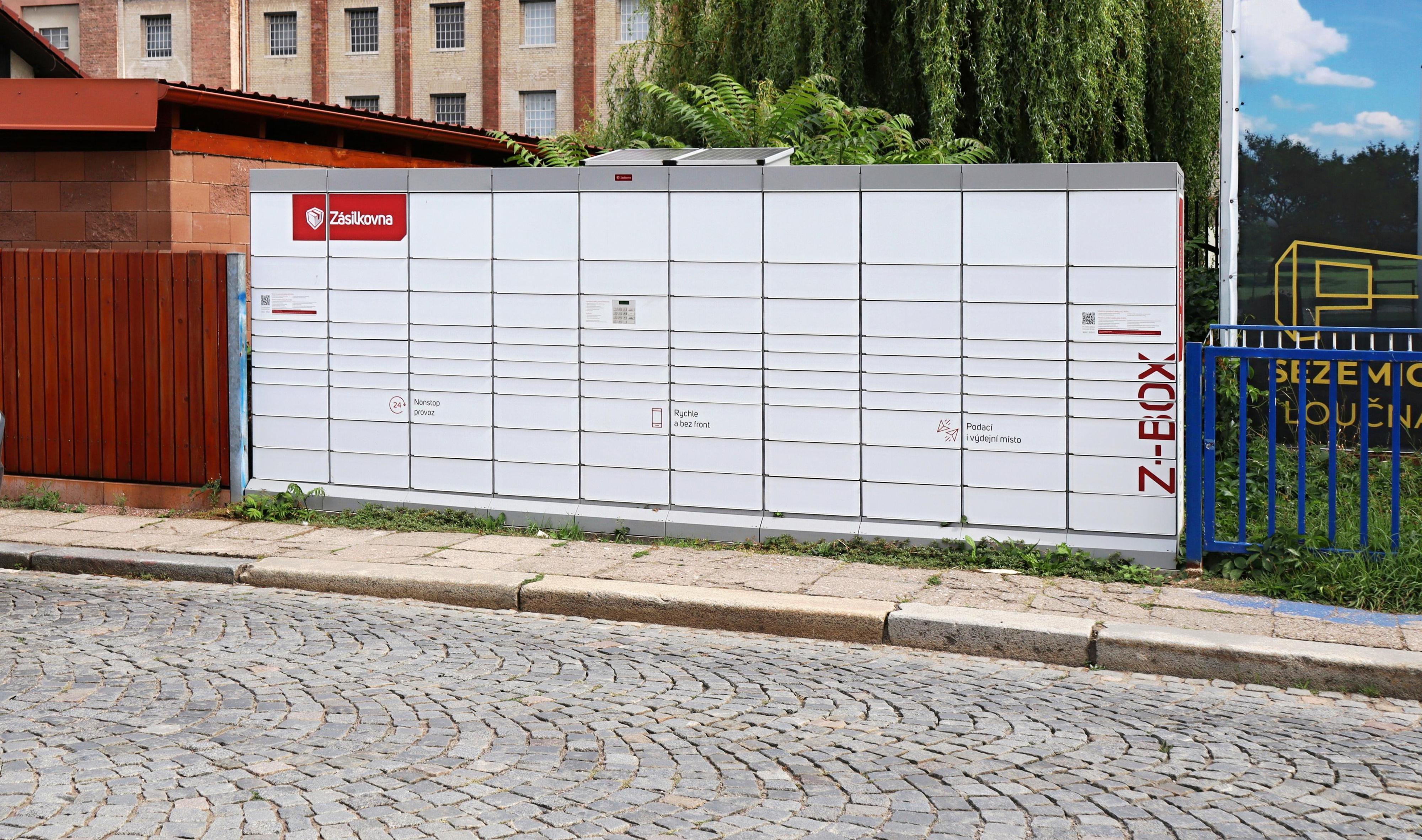 Z-BOX