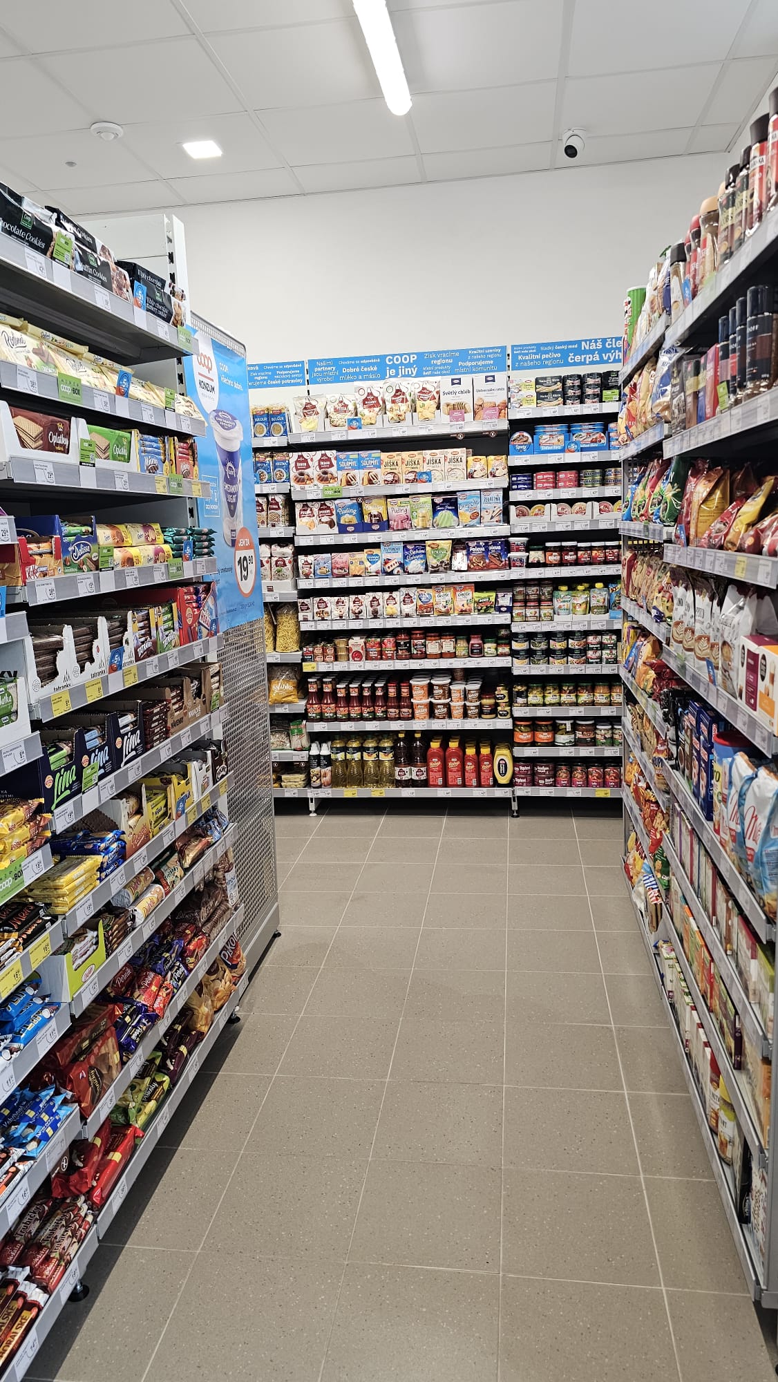 KONZUM 24/7 foto 3