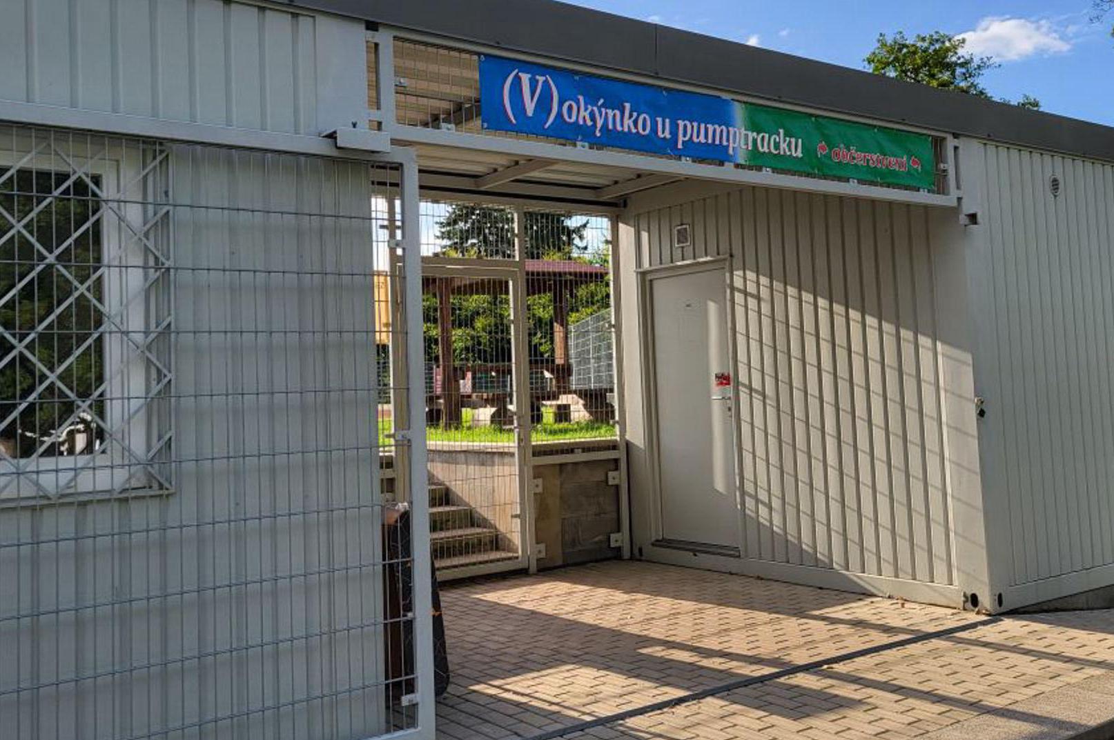 (V)okýnko U Pumptracku foto 2