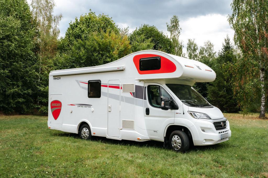 Karavan Krnov foto 1