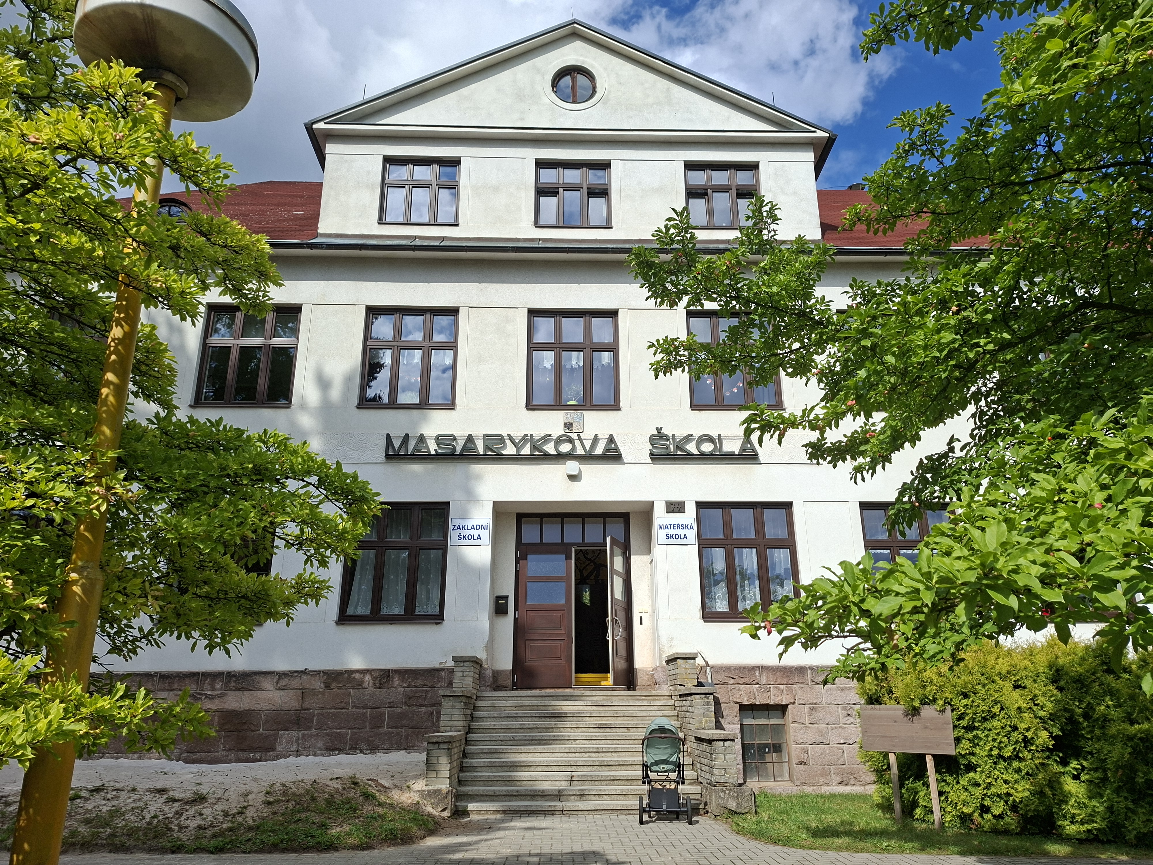 Masarykova ZŠ a MŠ Tatobity foto 2