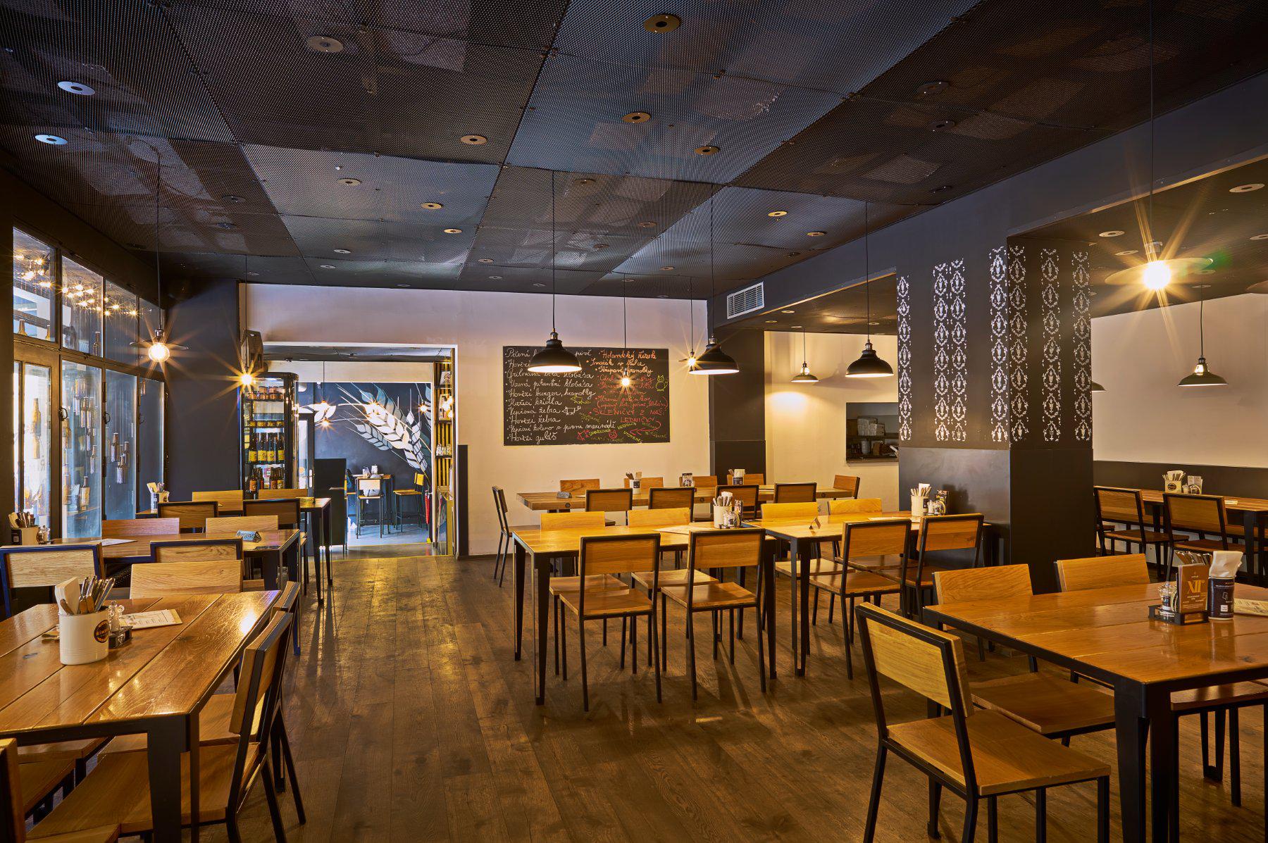 ŘÍMSKÁ Pivovar a Restaurace