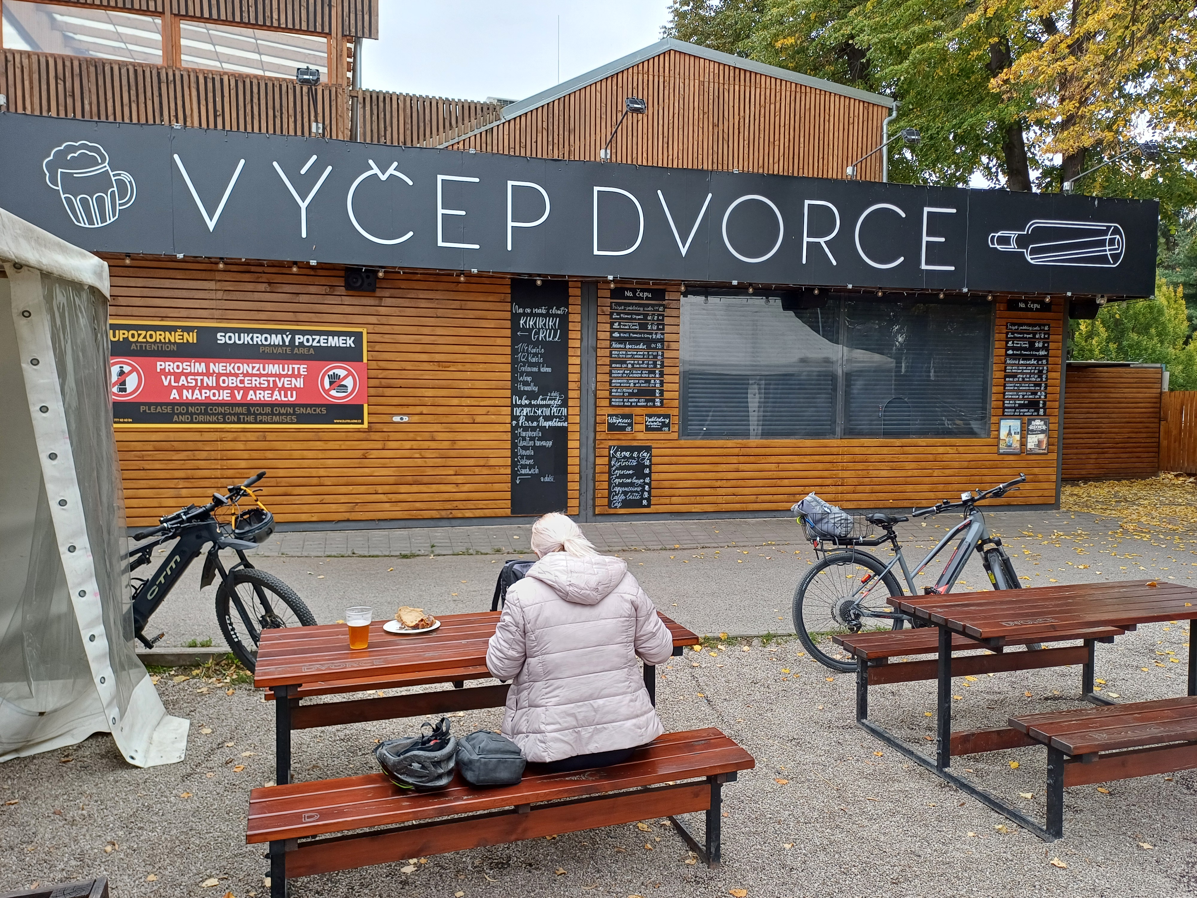 Výčep Dvorce foto 3