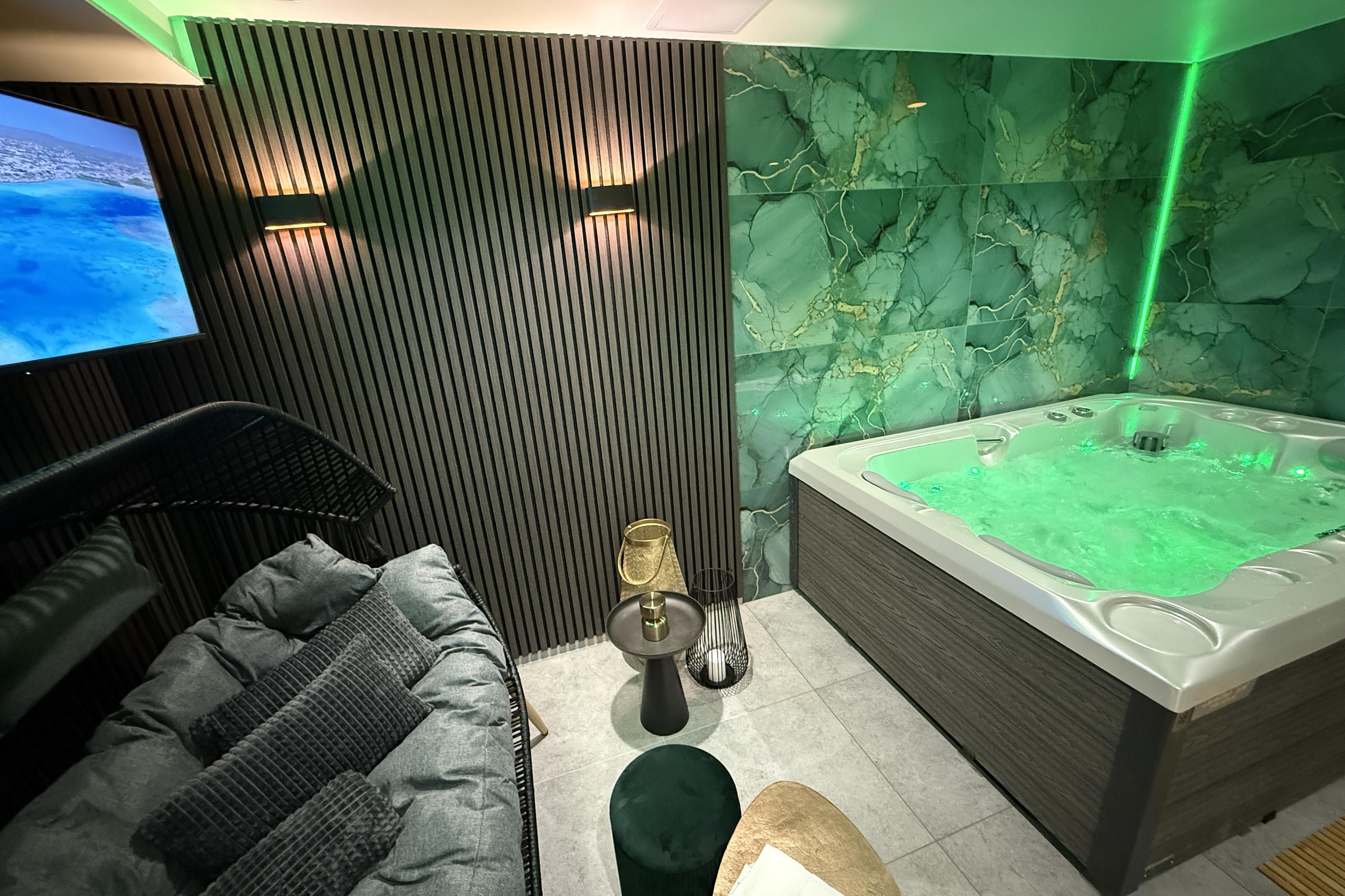 Lázně TOM-privátní wellness GREEN, BLUE a GOLD ZONE