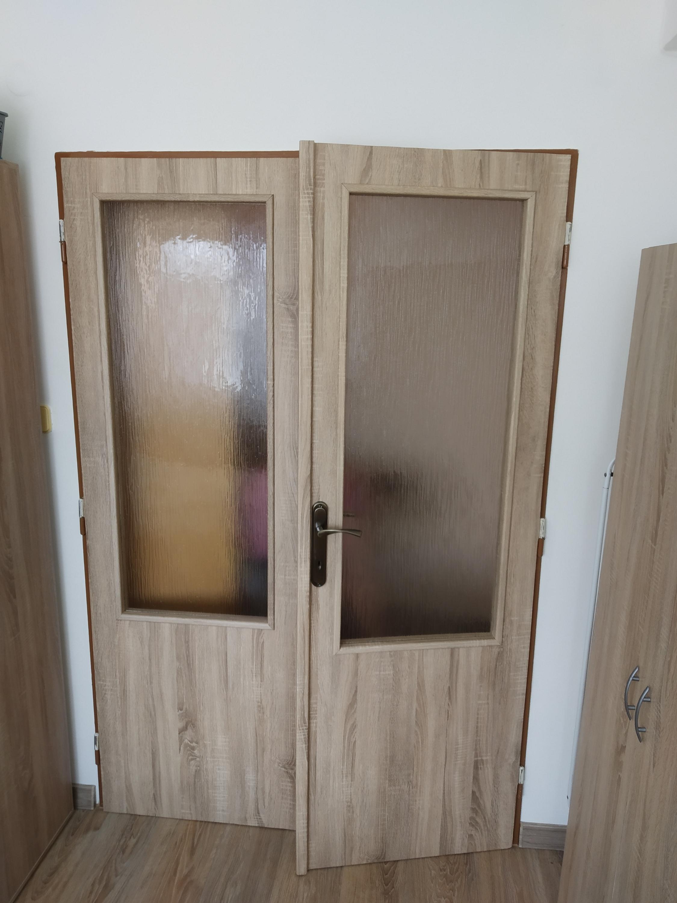 Renovia - RENOVACE DVEŘÍ, ZÁRUBNÍ a UMAKARTU foto 3