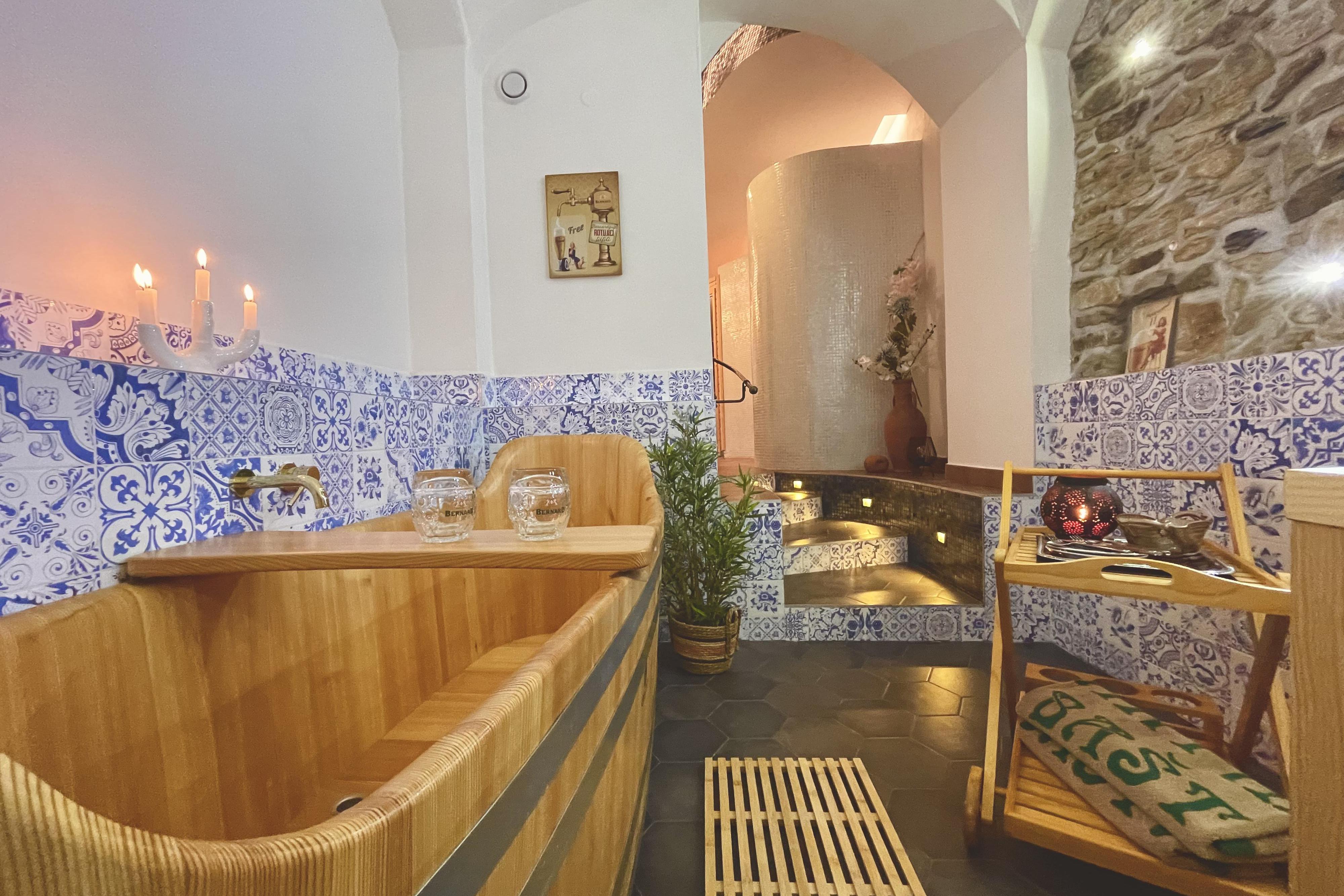 Wellness BALÍČEK pro romantiky - pobyt na 2 noci