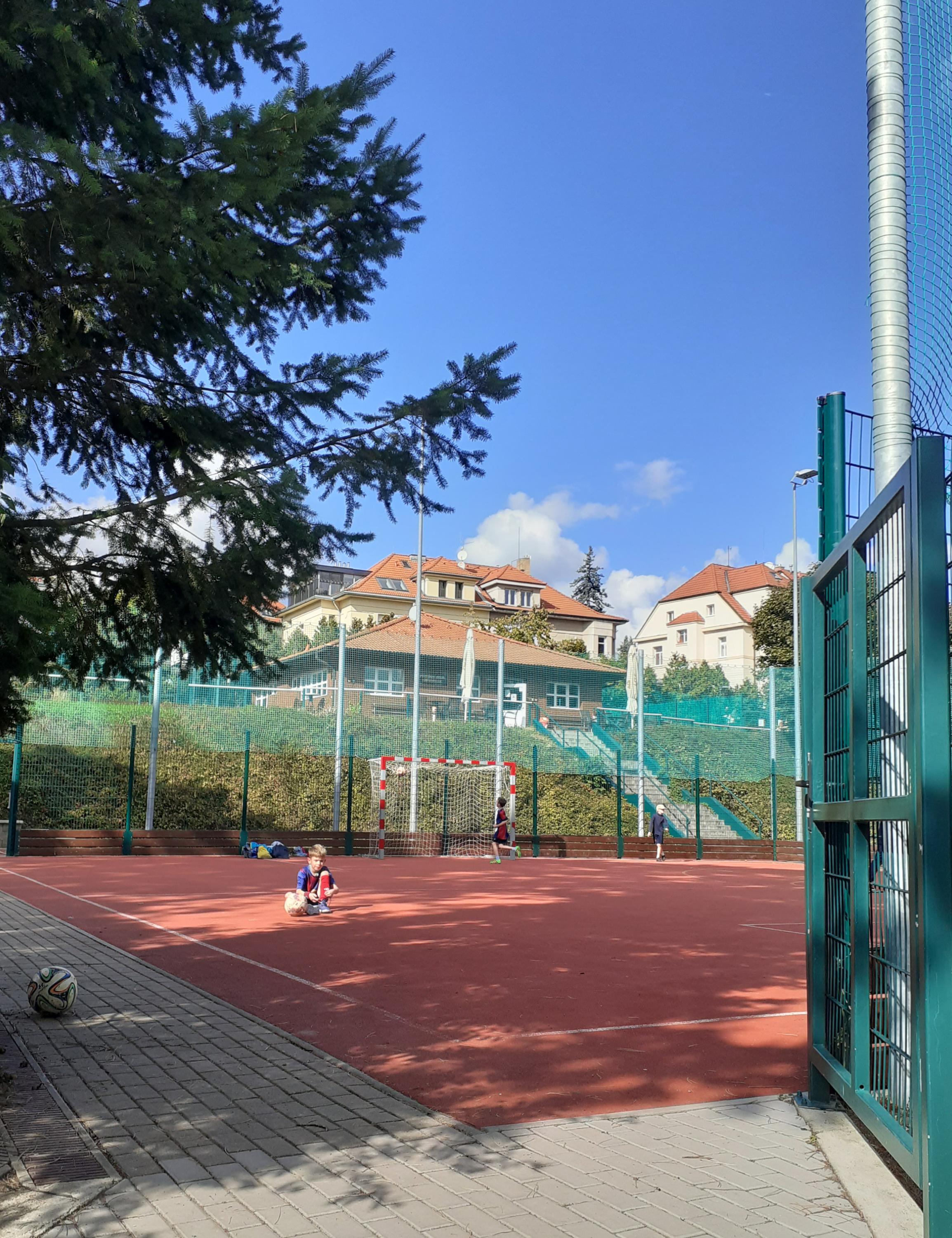 Sportovní areál Hanspaulka foto 3