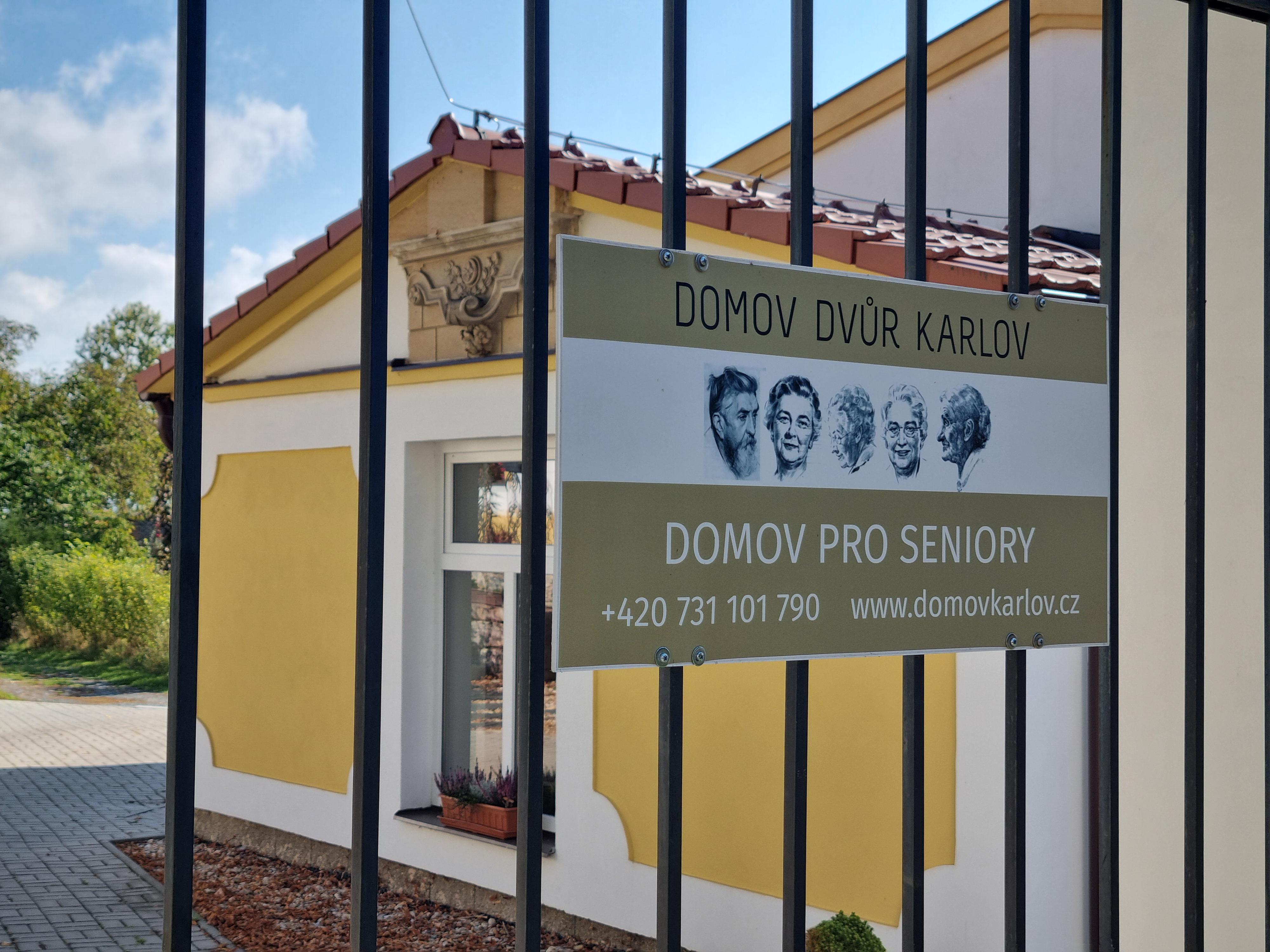 Domov pro seniory - Dvůr Karlov foto 2