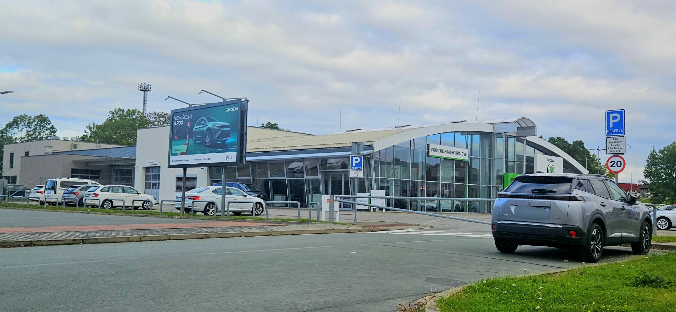 Porsche Hradec Králové foto 4