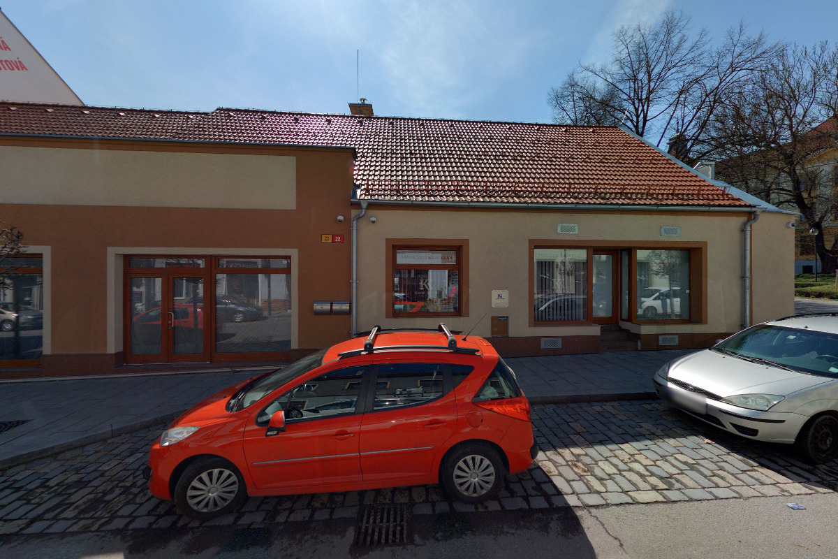 Mgr. Ing. KAREL KUBEŠ, advokát