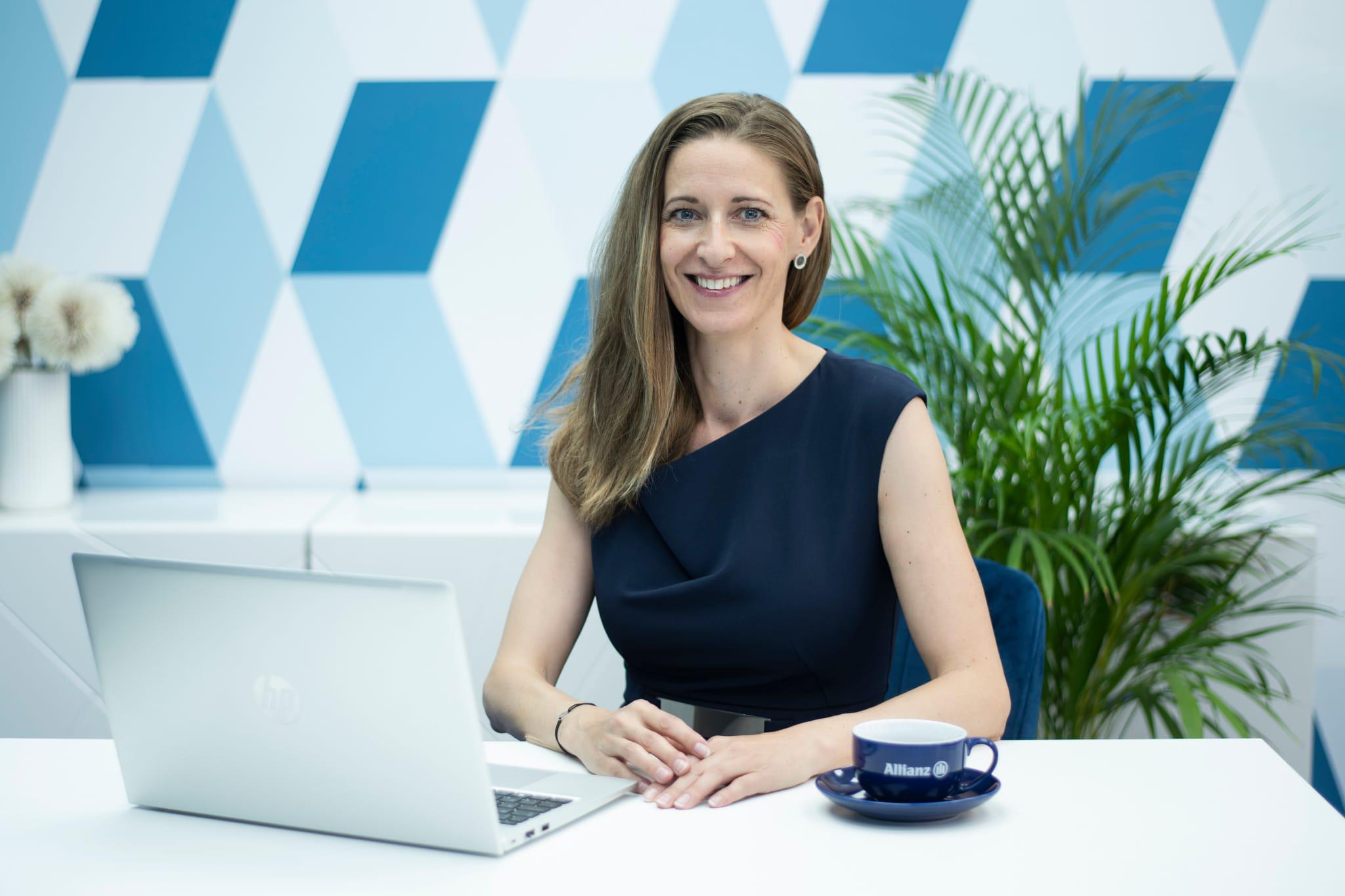 Lucie Hermanová - Allianz pojišťovna foto 2