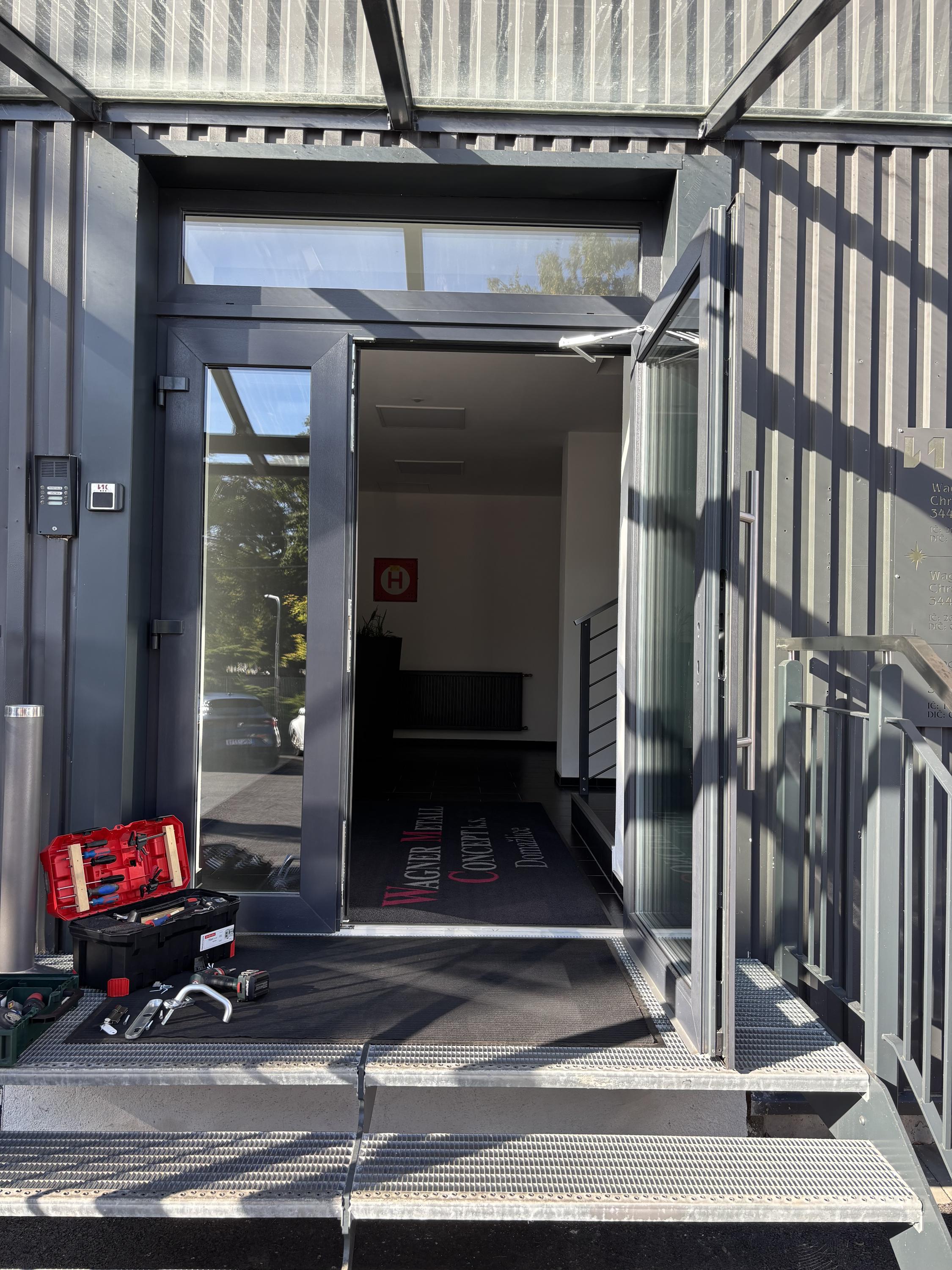 Oprava a servis oken - Radim Leitgeb foto 1