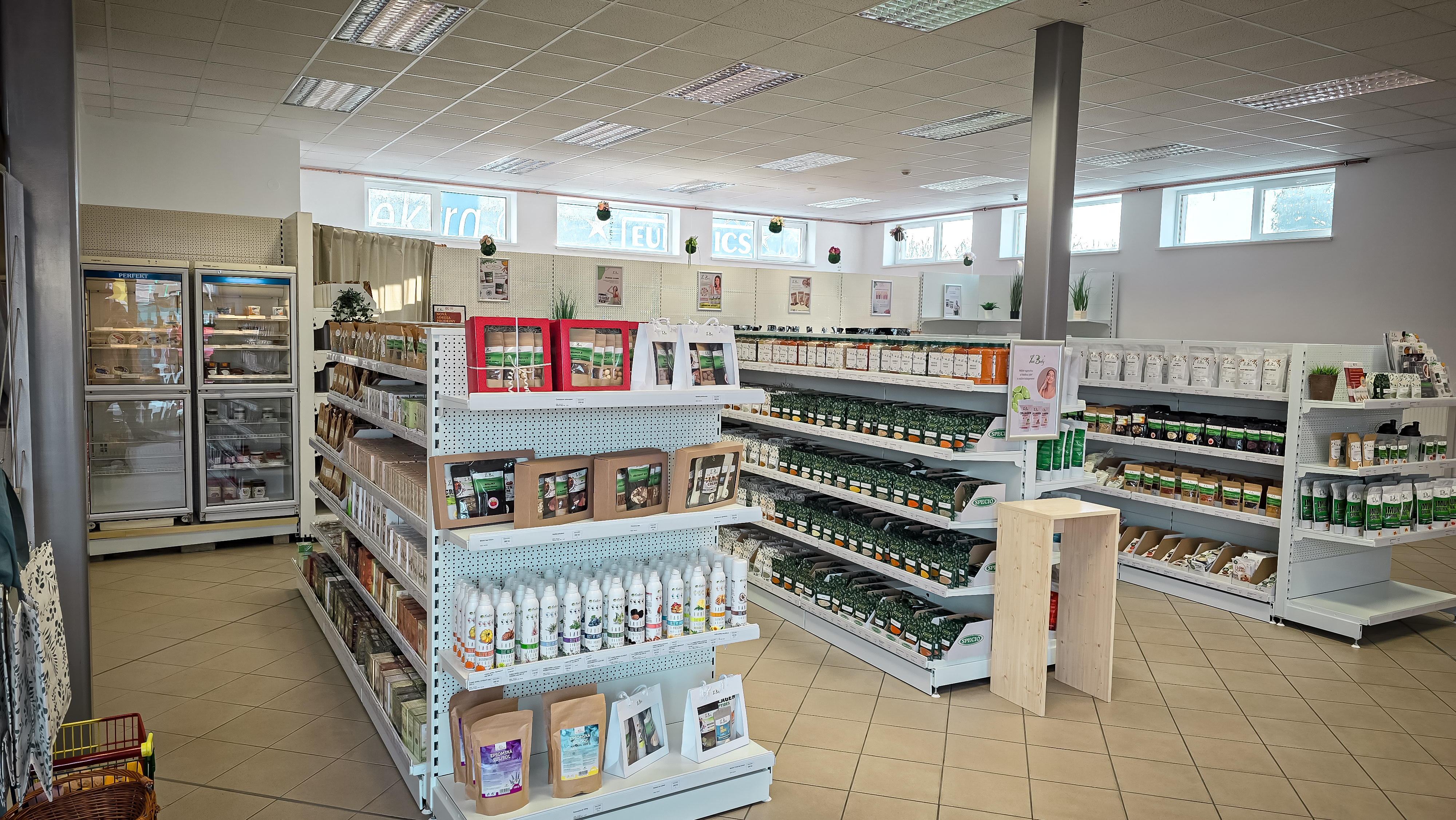 IDC-FOOD Podniková prodejna foto 4