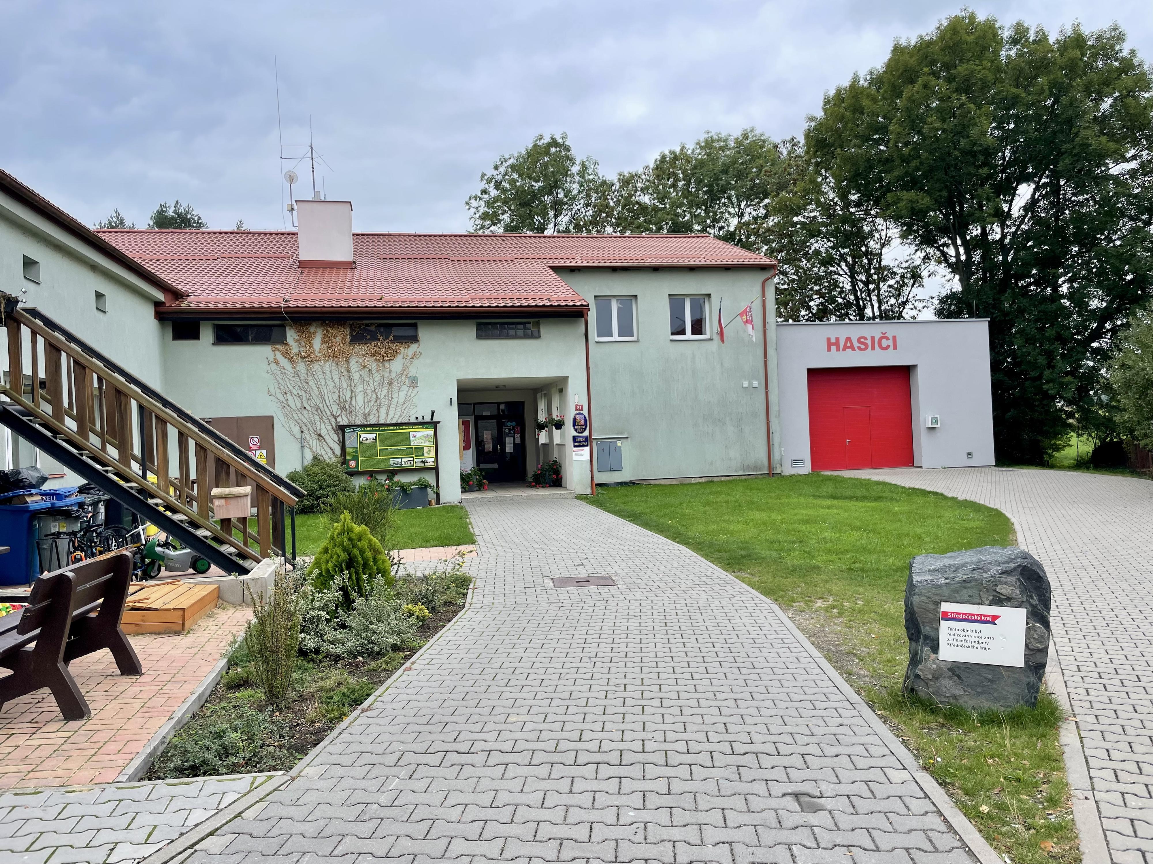 Tatce - obecní úřad