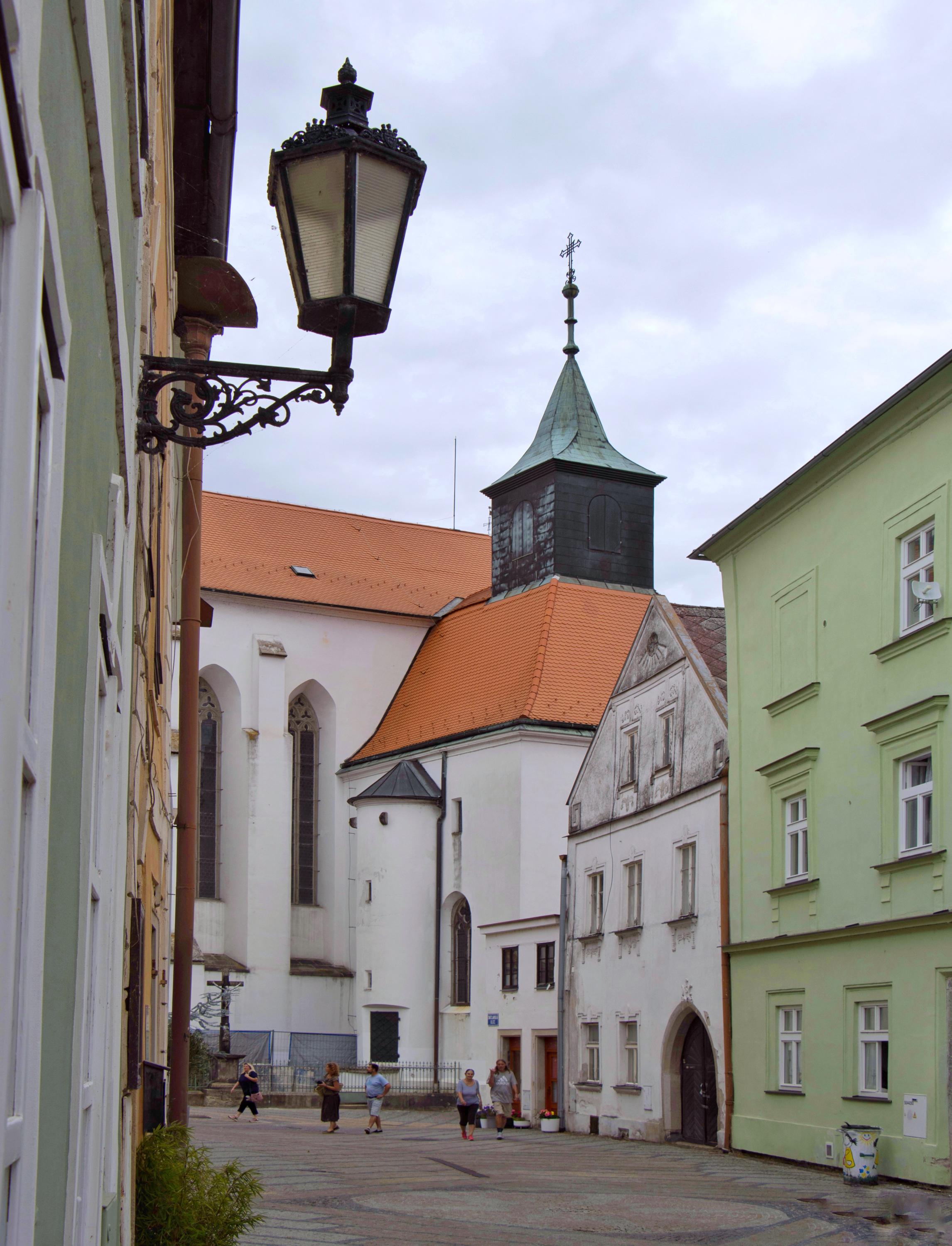 Kostel sv. Jana Křtitele a minoristký klášter foto 5