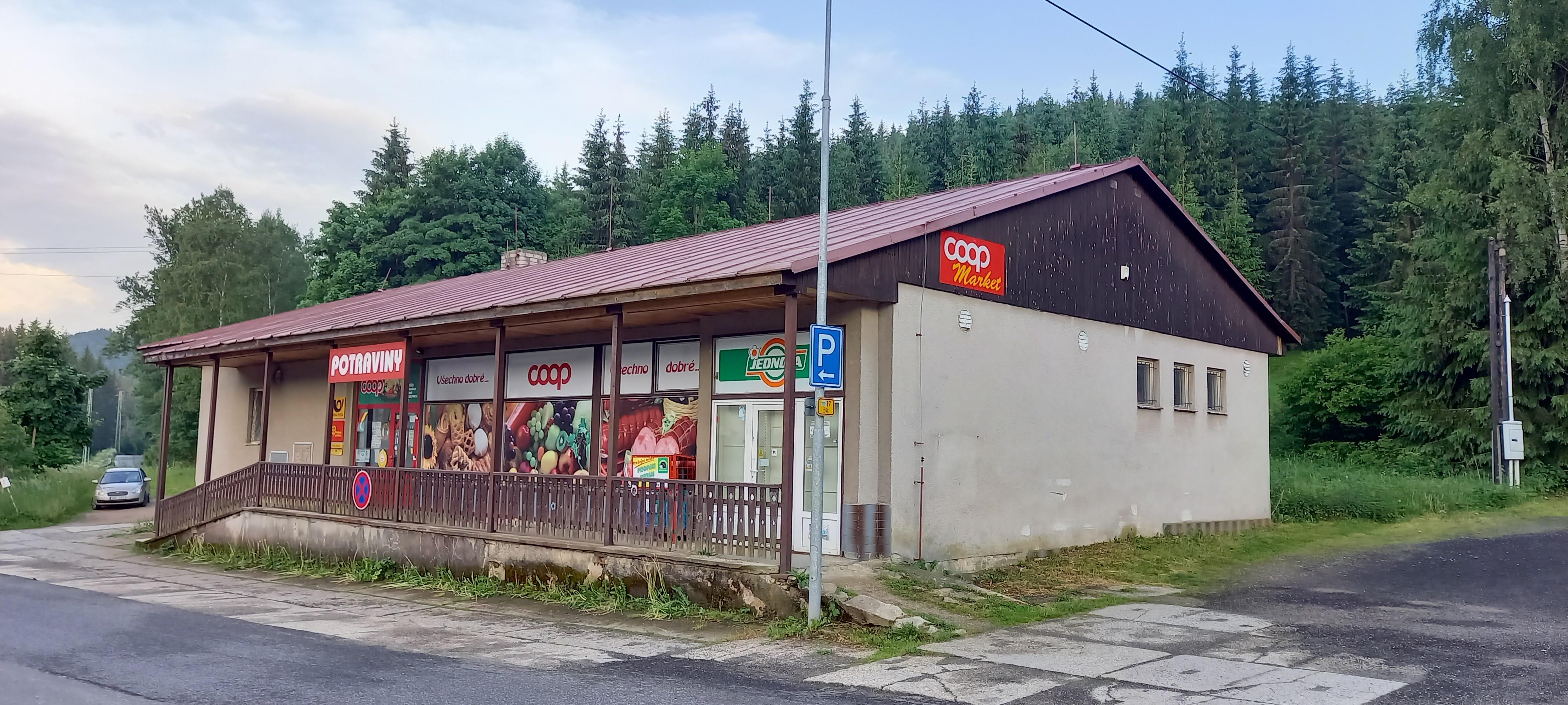 Jednota, spotřební družstvo Nová Paka - COOP foto 1