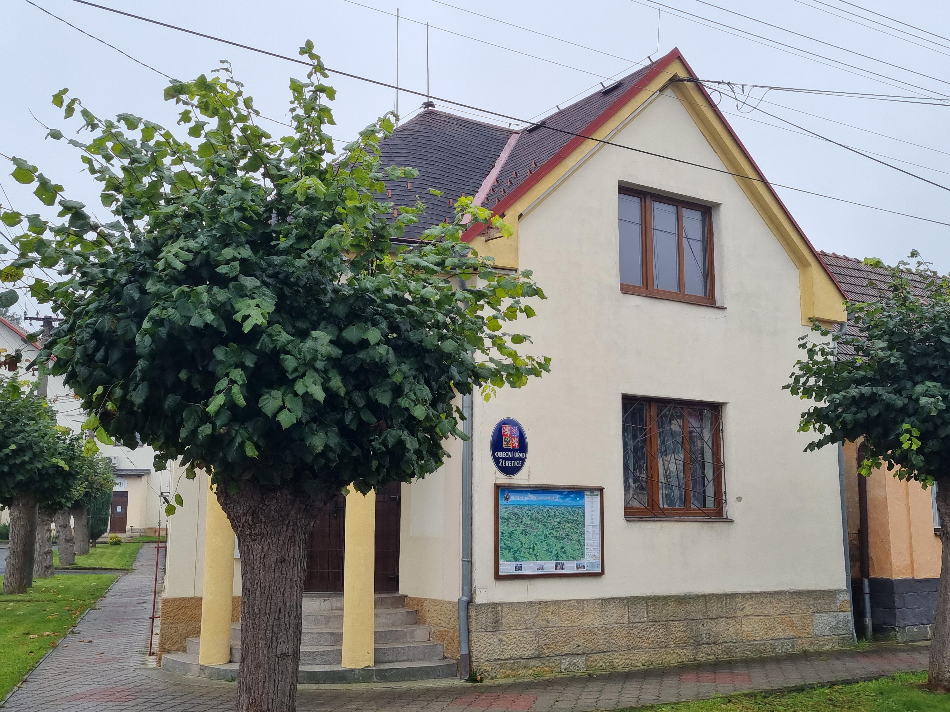 Žeretice - obecní úřad foto 3