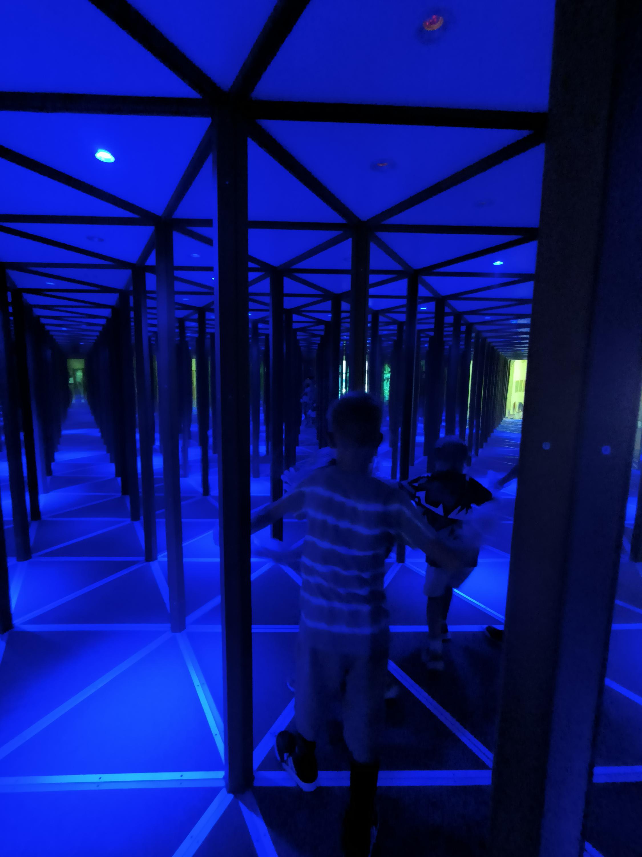 Zrcadlové bludiště Kroměříž foto 5